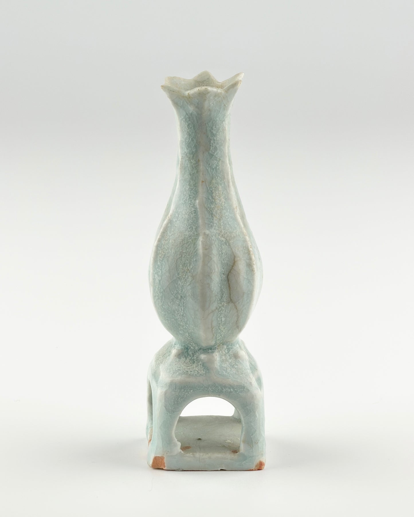 Small Qingbai Pear-Shaped Vase, Yuan Dynasty(13-14th century)