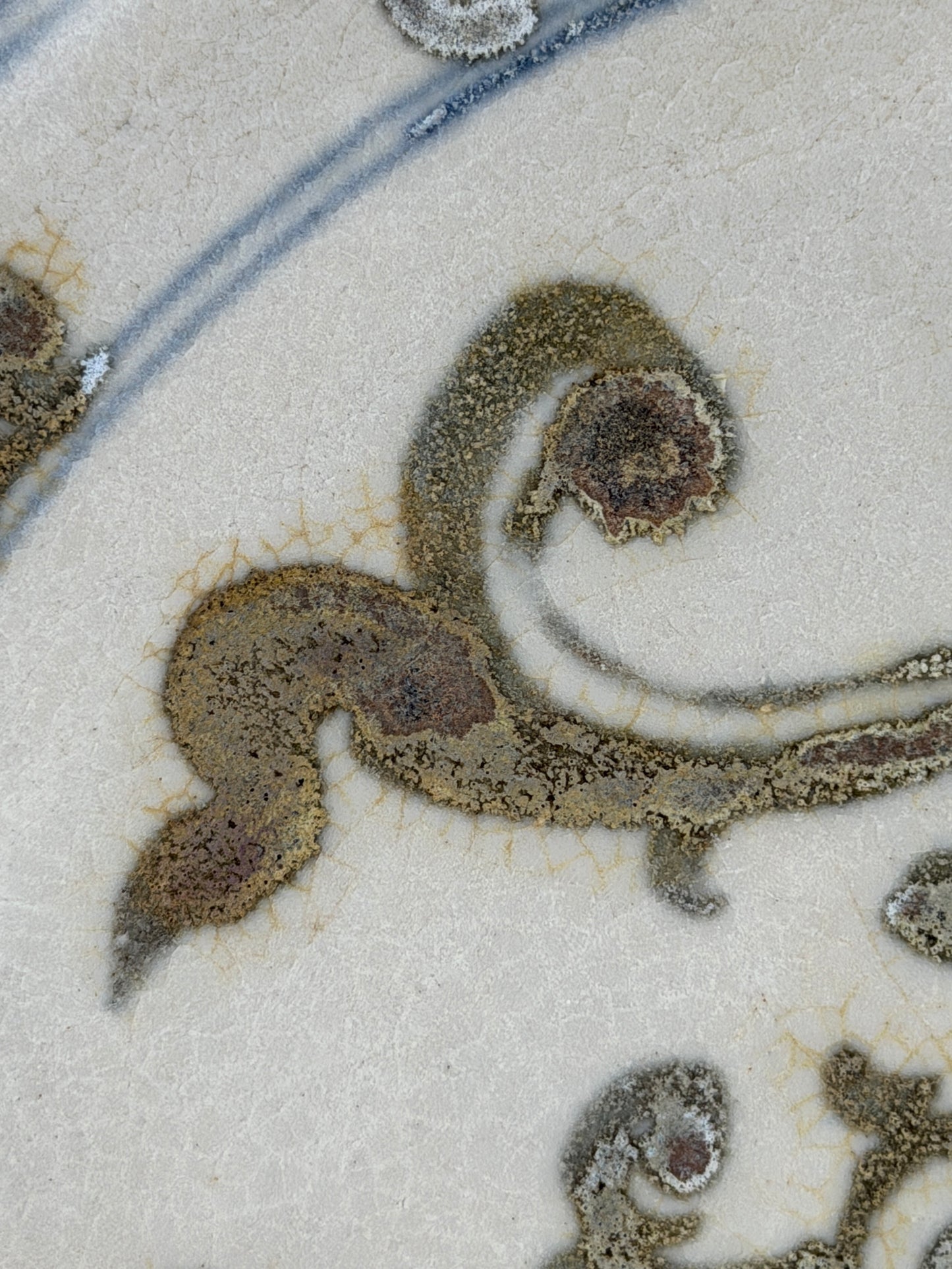 Rare Annamese Brown Dish Circa 15th Century, Le Dynasty