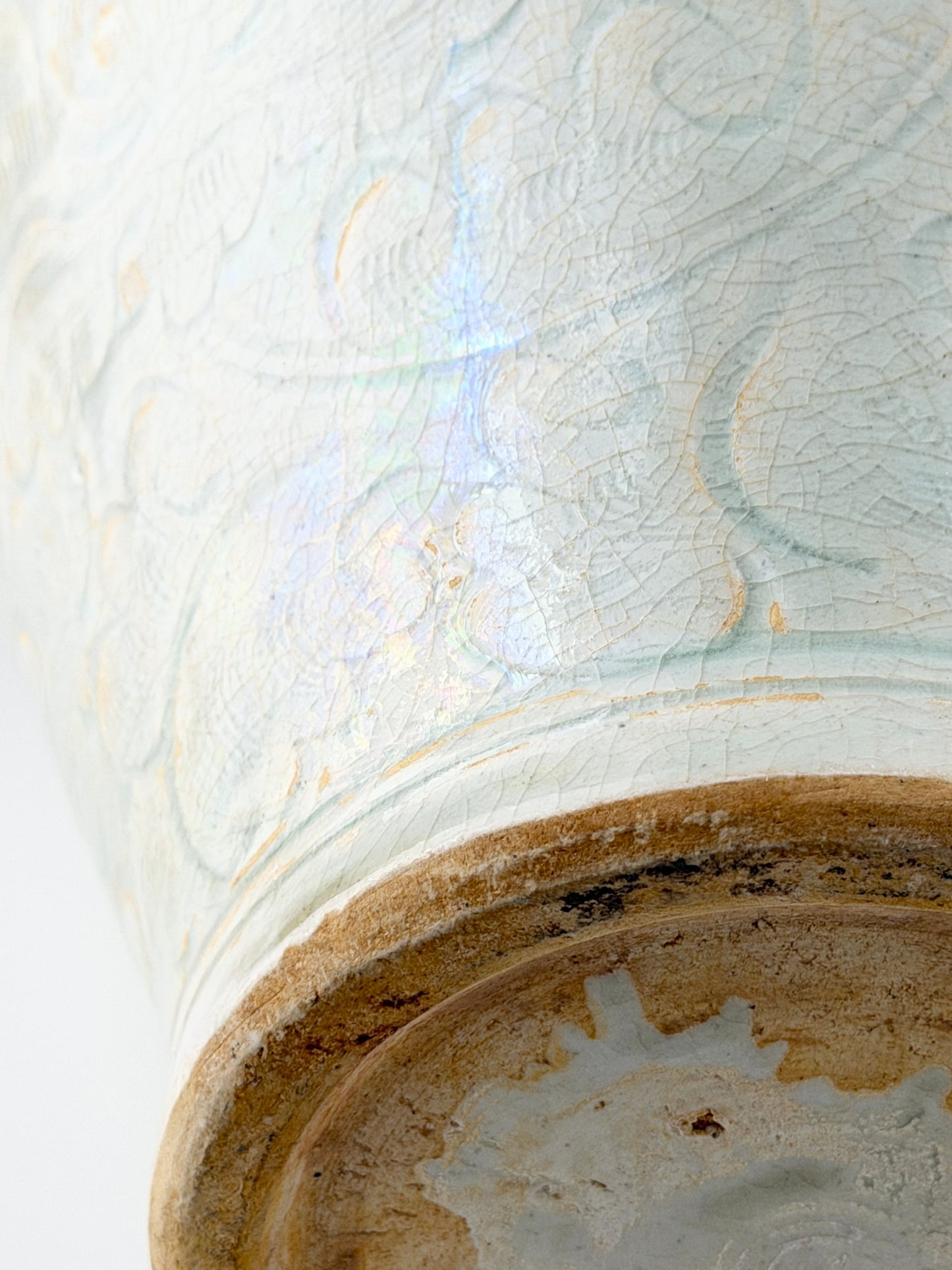 A QINGBAI CARVED MEIPING PORCELAIN, SONG DYNASTY