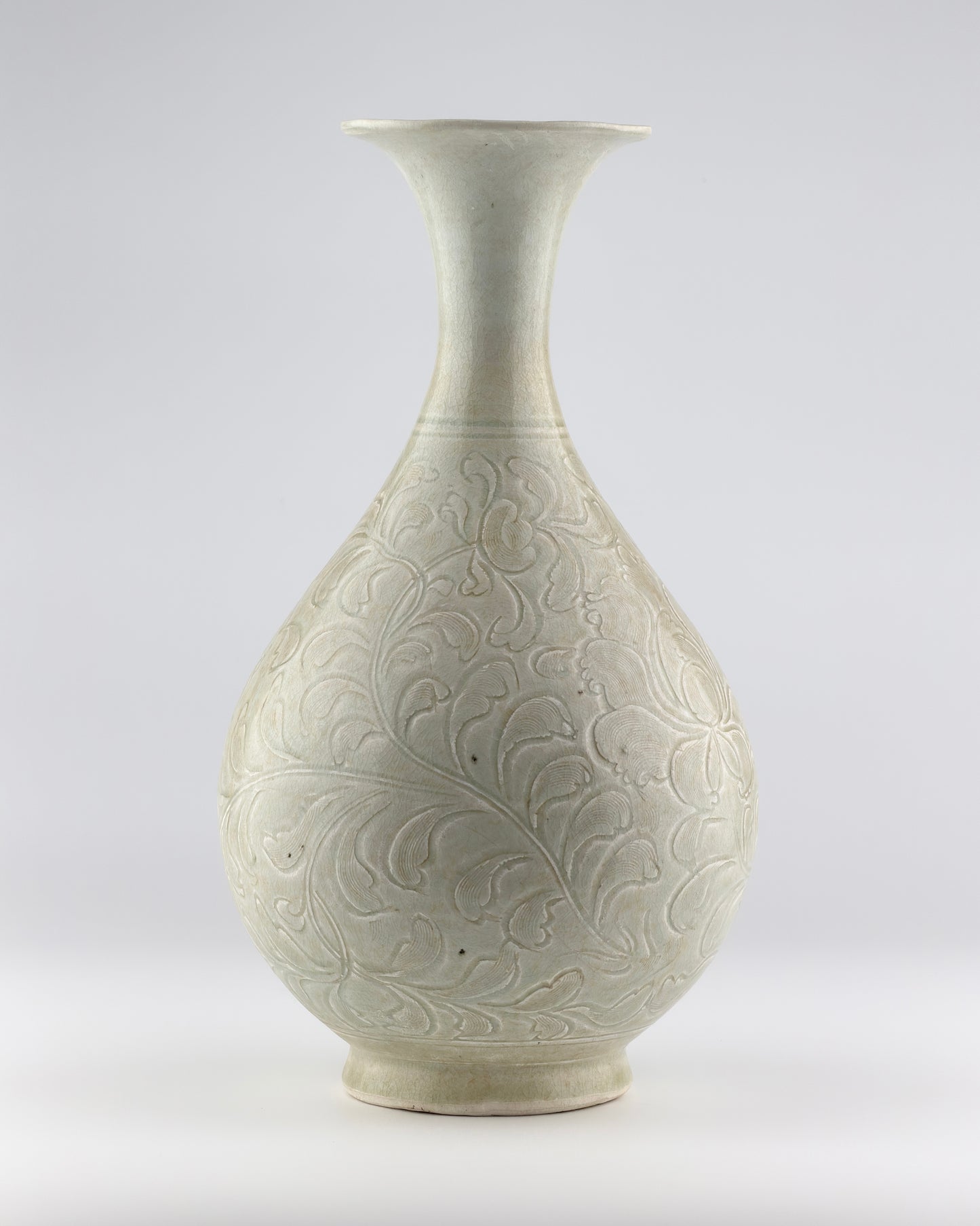 QINGBAI CARVED YUHUCHUNPING VASE PORCELAIN, SONG DYNASTY