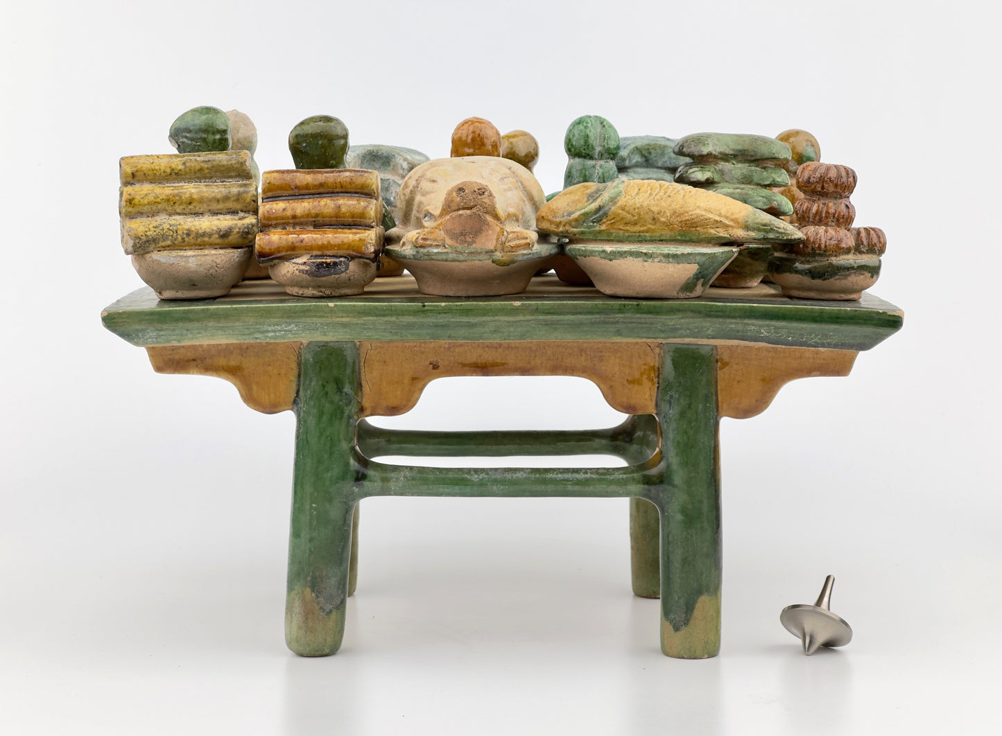 Green and Ochre Glazed Altar Table with Offerings, Ming Dynasty, 15~16th Century