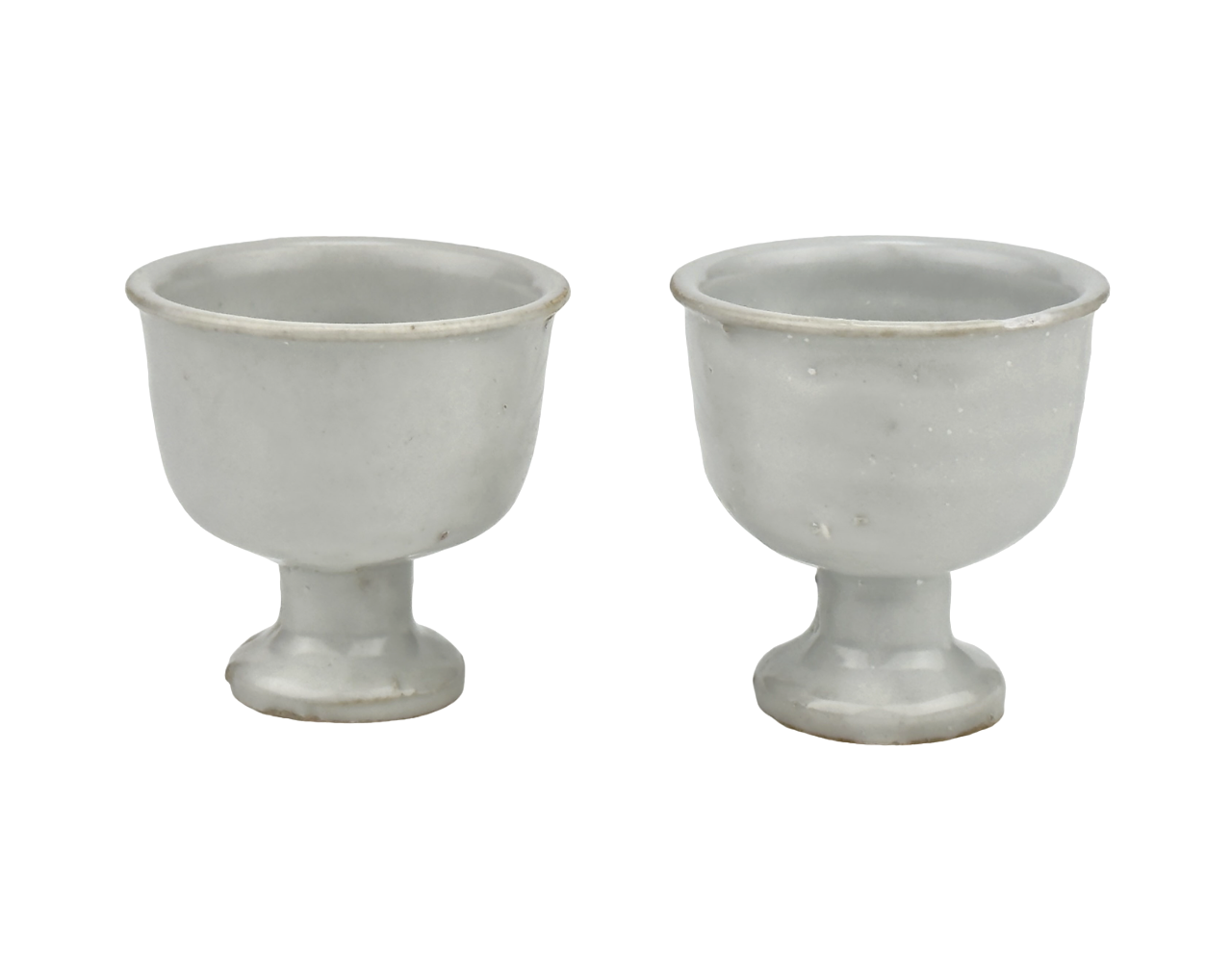 Pair of Small White porcelain Cup, Late Ming Era(16-17th Century)