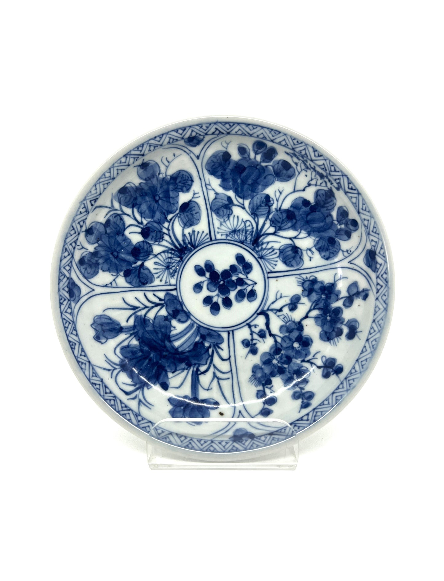 BLUE AND WHITE FLOWER SAUCER CIRCA 1725, QING DYNASTY, YONGZHENG REIGN