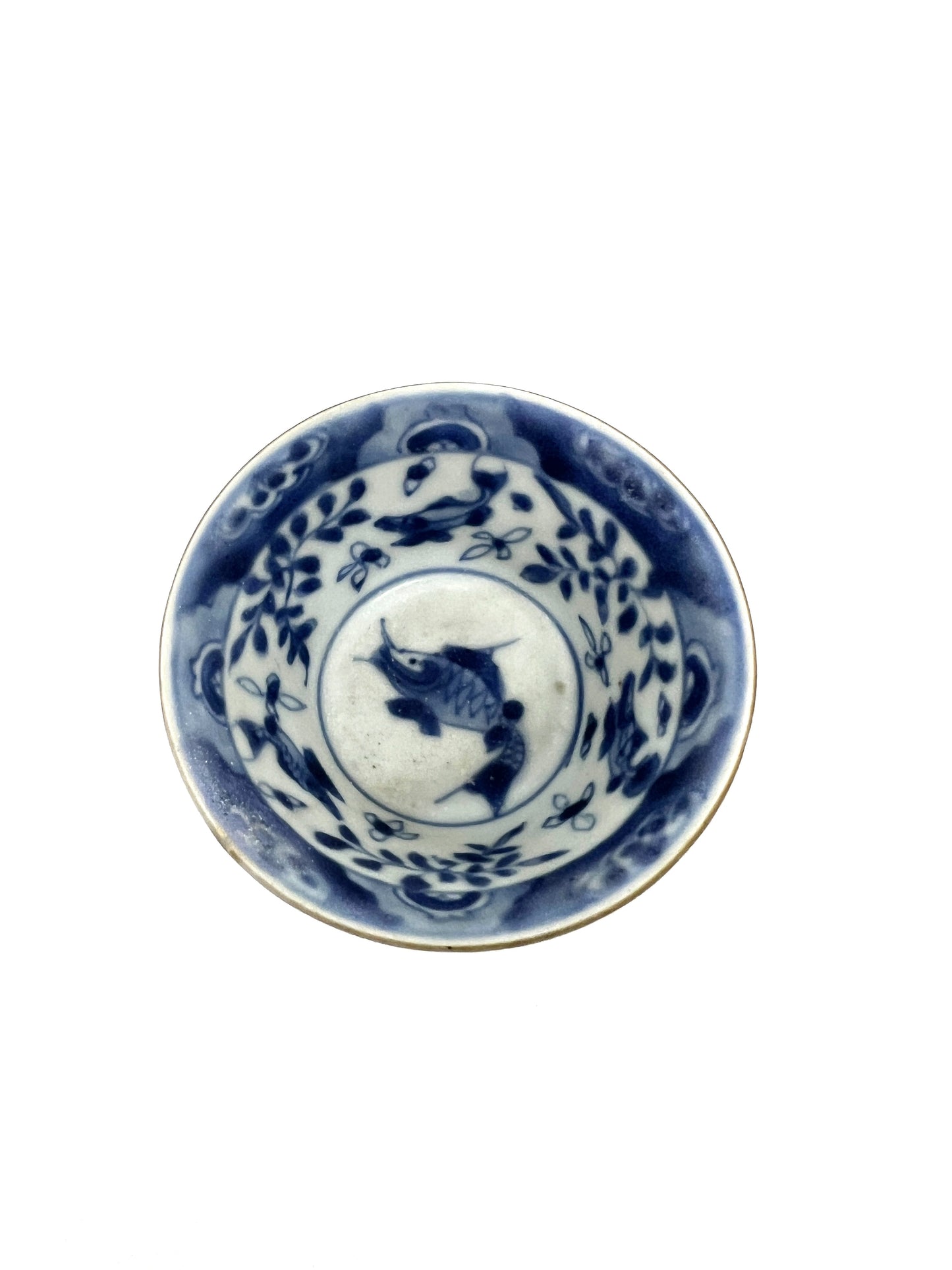 FISH AND WATERWEED PATTERN BLUE AND WHITE TEABOWL AND SAUCER SET CIRCA 1725, QING DYNASTY, YONGZHENG ERA