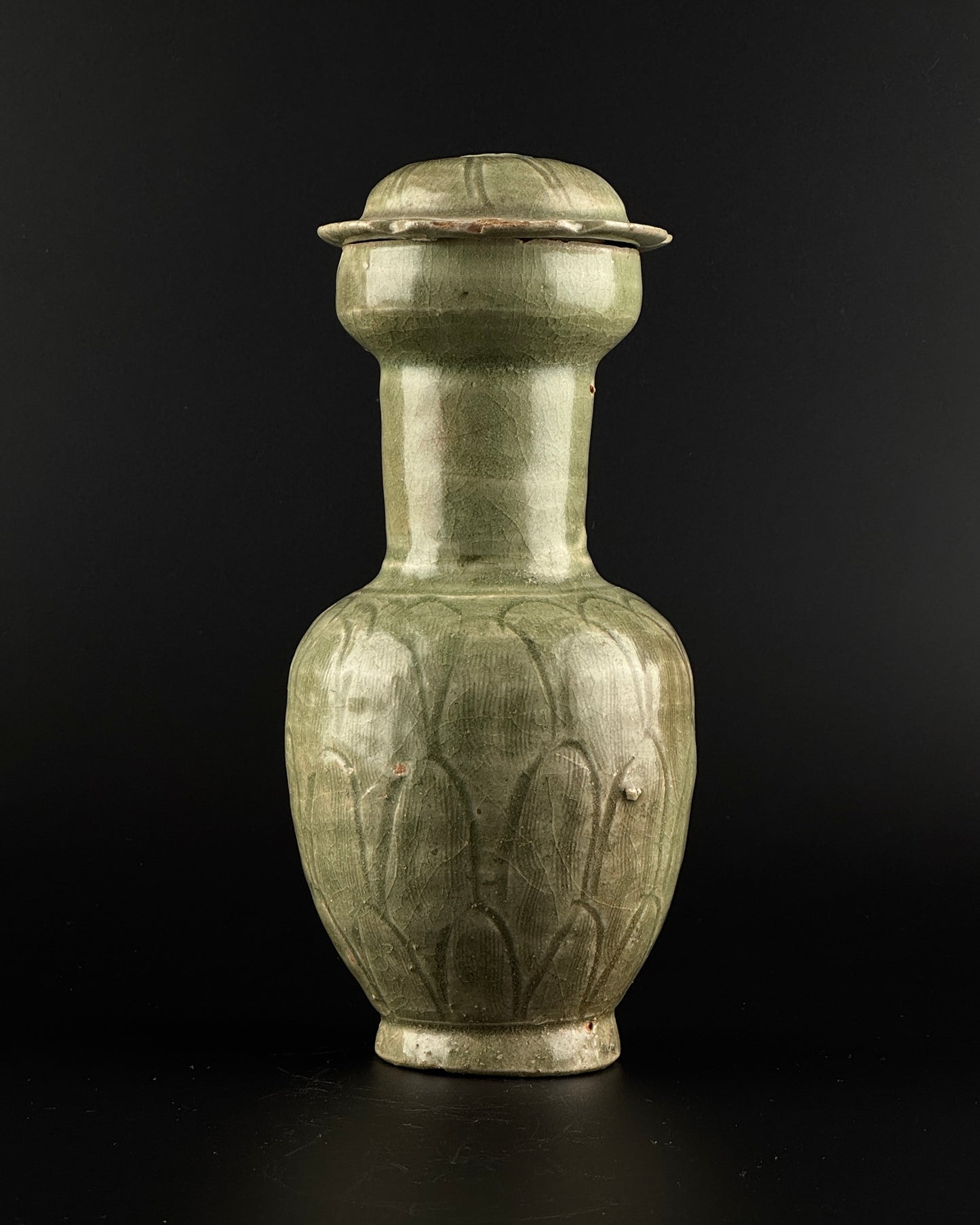 LONGQUAN CELADON 'LOTUS PETAL' JAR AND COVER, NORTHERN SONG DYNASTY(11th-12th century)