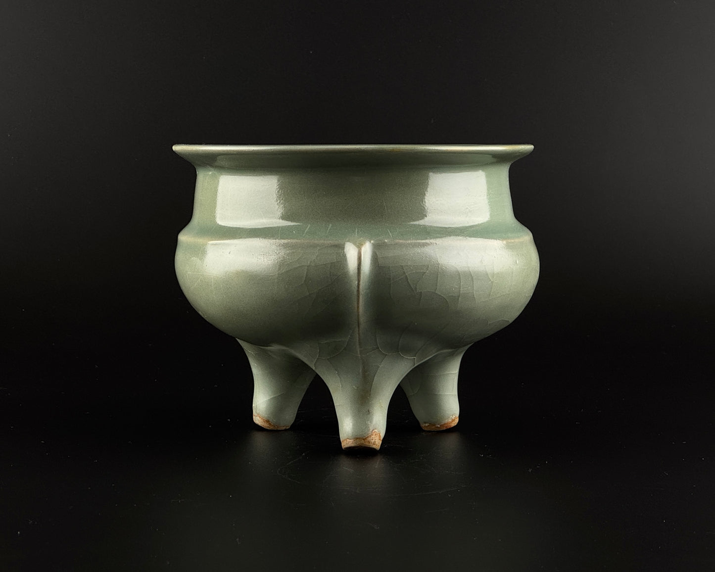 Longquan Celadon Tripod Incense Burner, Song Dynasty