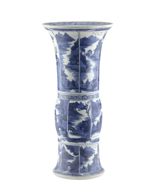 A Large Blue and White Gu Vase from Vung Tau Ship, Qing Dynasty Kangxi Era, Circa 1690