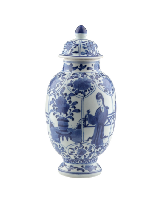 BLUE AND WHITE VASE, QING DYNASTY, KANGXI ERA, CIRCA 1690