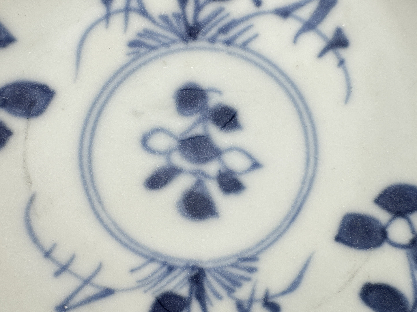 BLUE AND WHITE FLOWER PATTERN TEA SET C 1725, QING DYNASTY, YONGZHENG REIGN