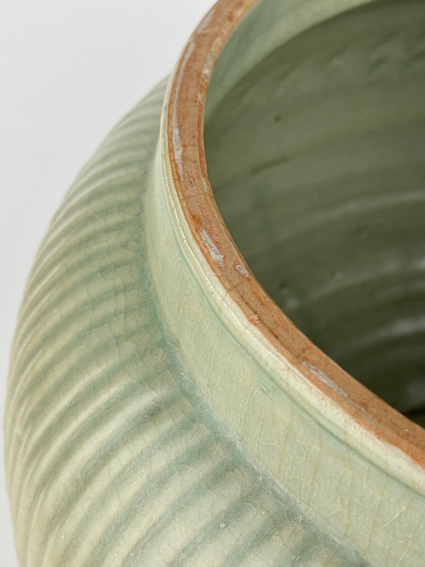 Rare Longquan Celadon 'Hundred Rib' Jar, Song Dynasty