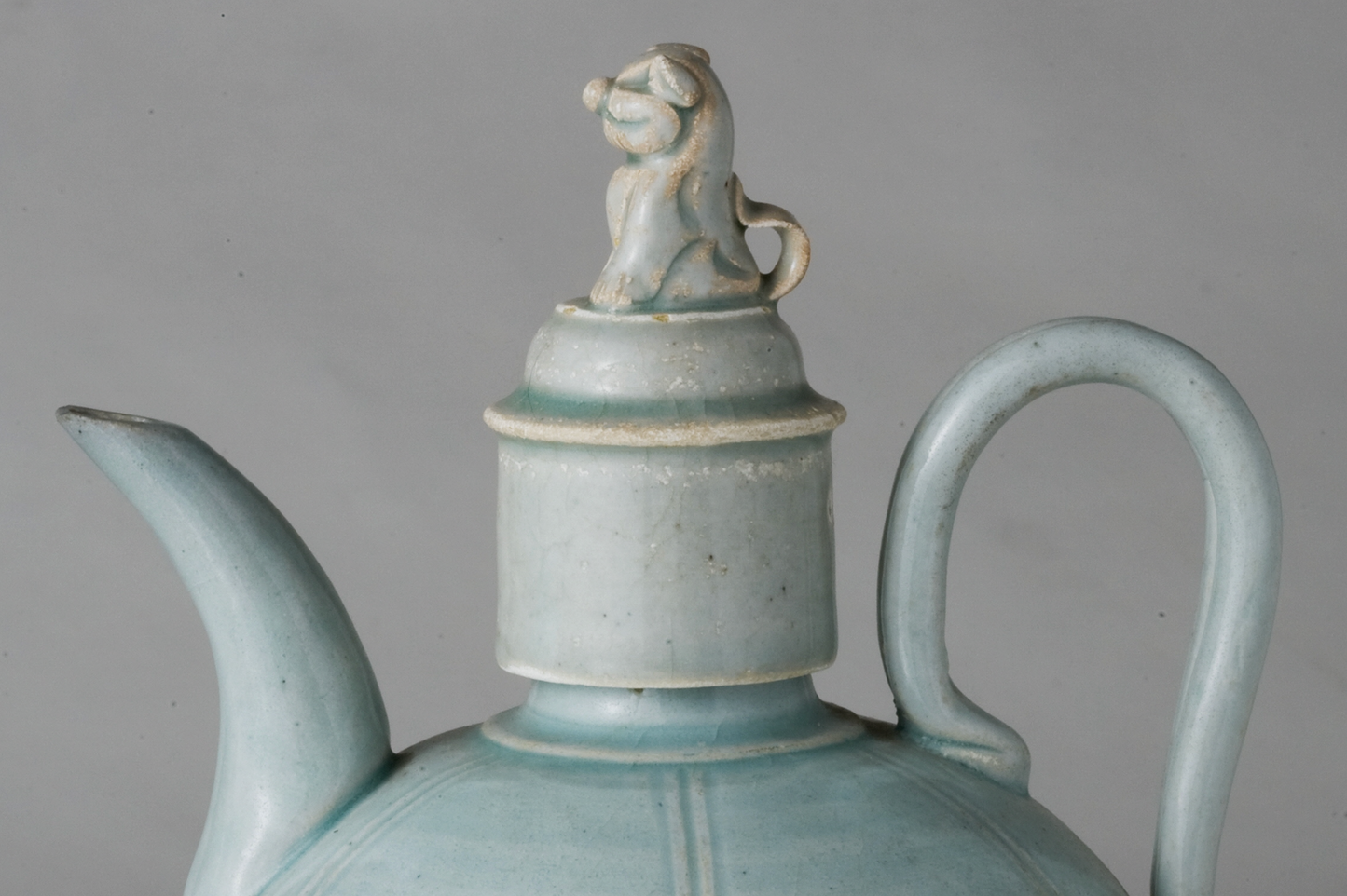 Qingbai Ewer and Lion-Finial Cover, Song Dynasty