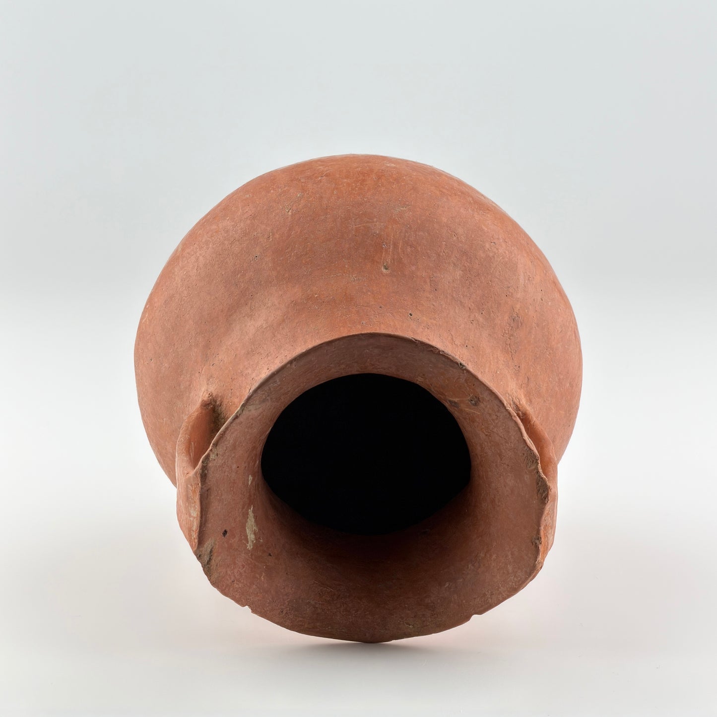 A Burnished Pottery Jar, Neolithic Period, Siwa Culture