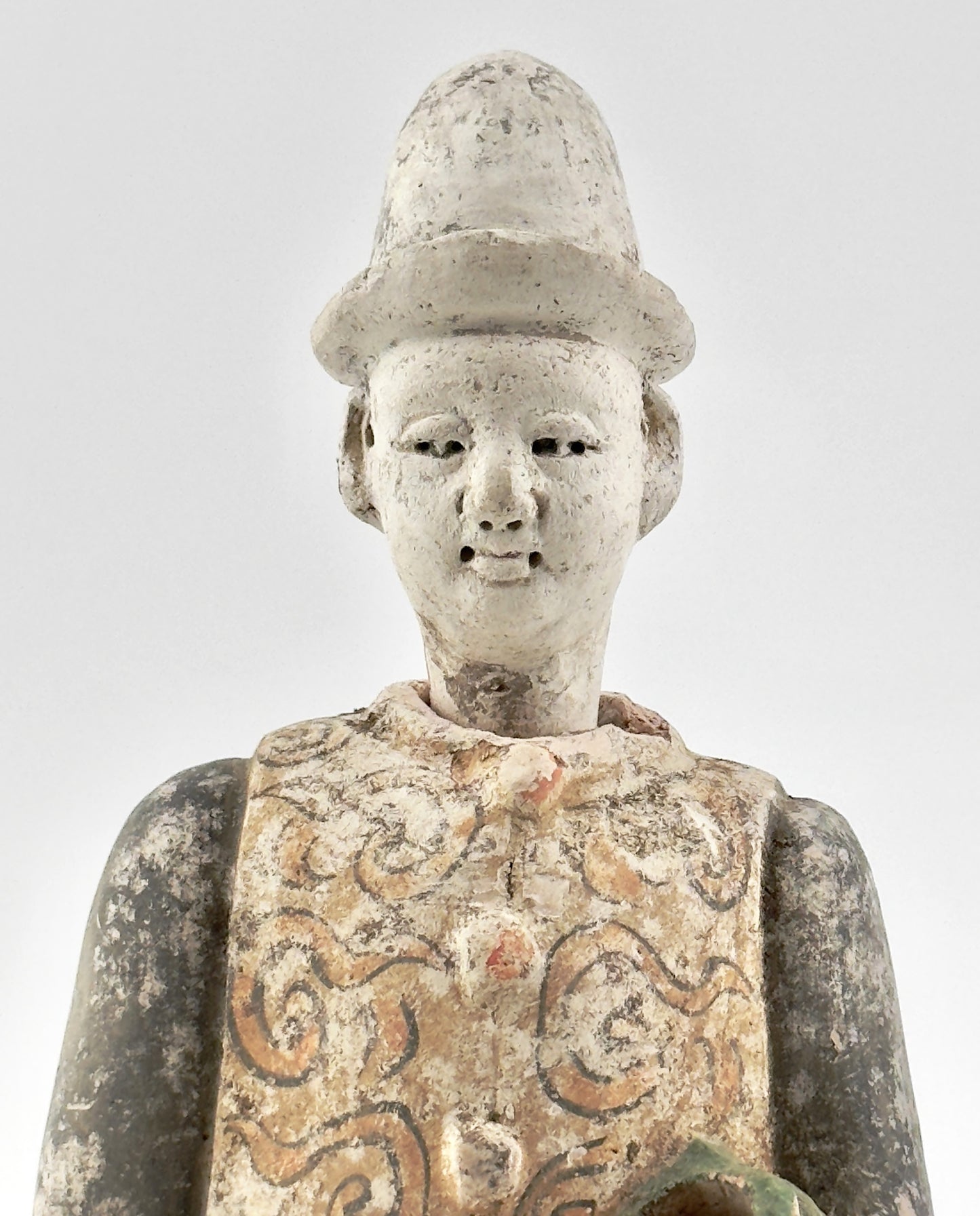 Rare Figure of an Attendant Wearing Swirling Pattern Vest, Ming Dynasty(1368-1644)