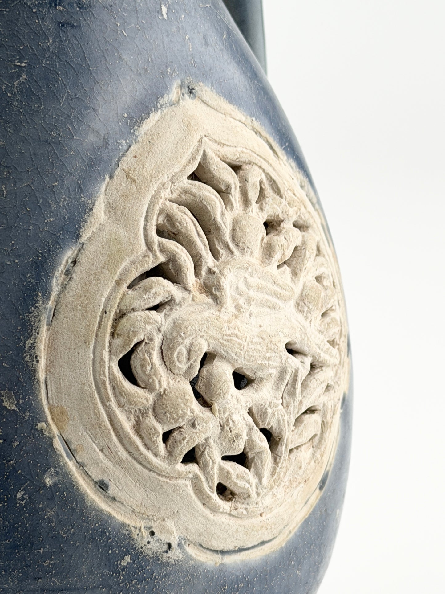 BLUE AND WHITE ANNAMESE EWER CIRCA 15TH CENTURY, LE DYNASTY