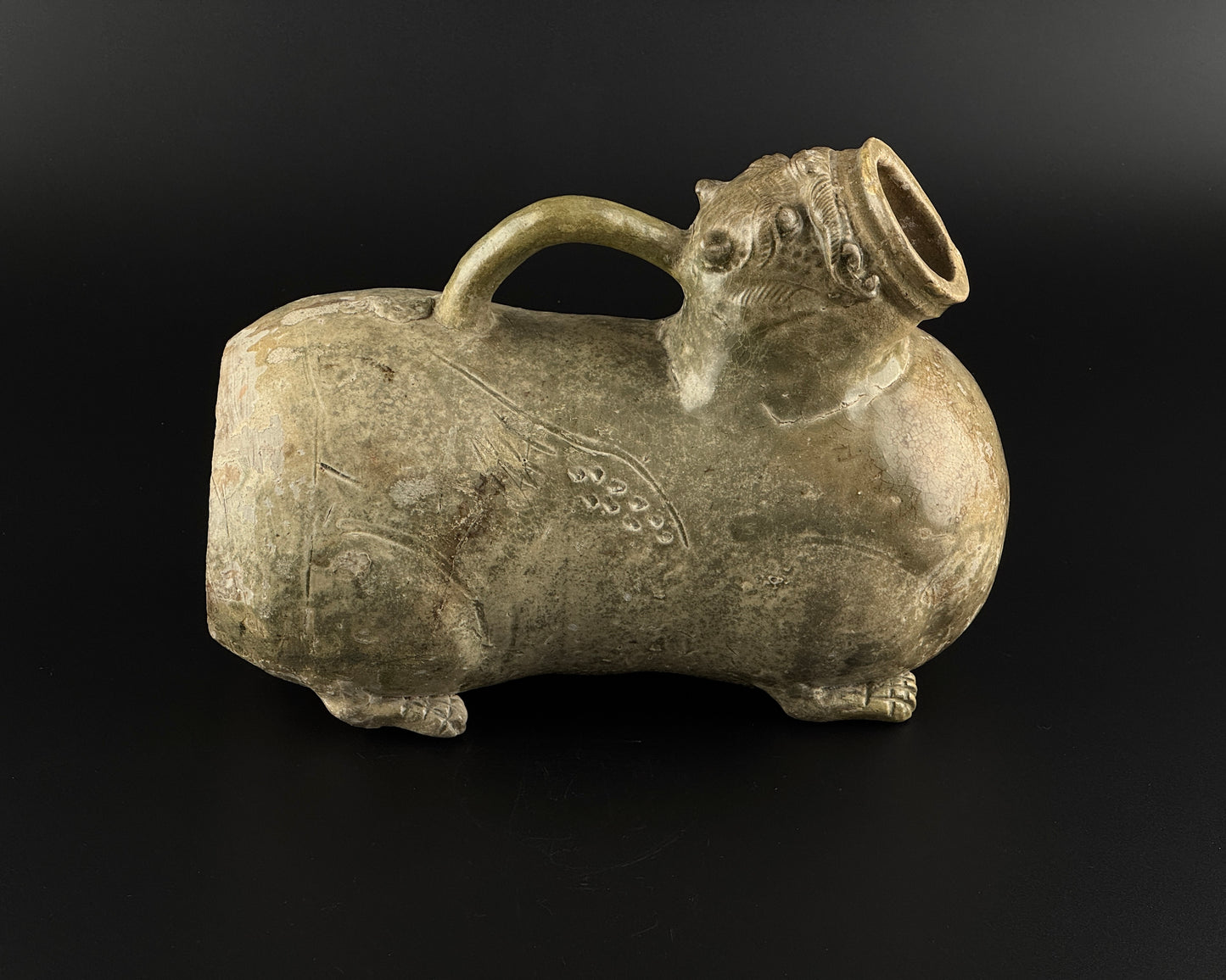 Rare Yue Celadon-Glazed Figural Vessel, Western Jin dynasty (265-420)