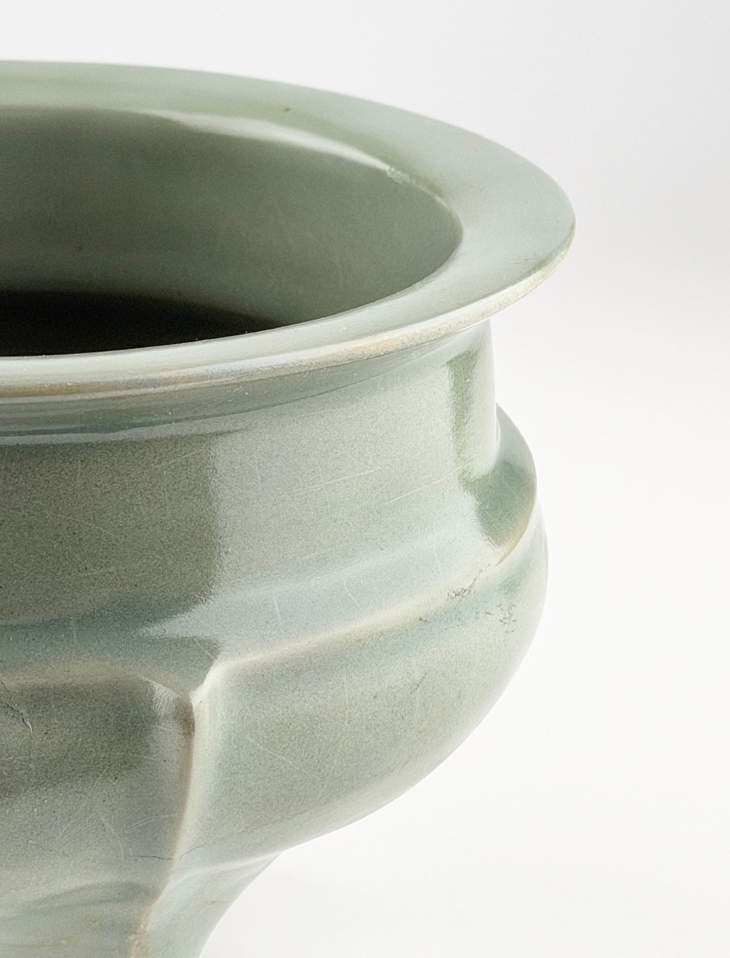 Rare Longquan Celadon Tripod Incense Burner, Song Dynasty