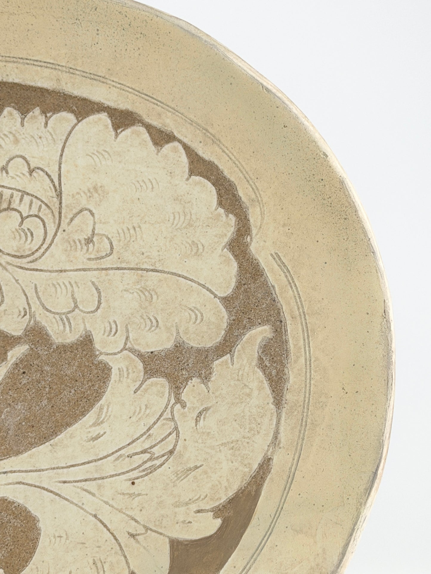 Cizhou Carved Bean-Shaped Pillow, Song Dynasty