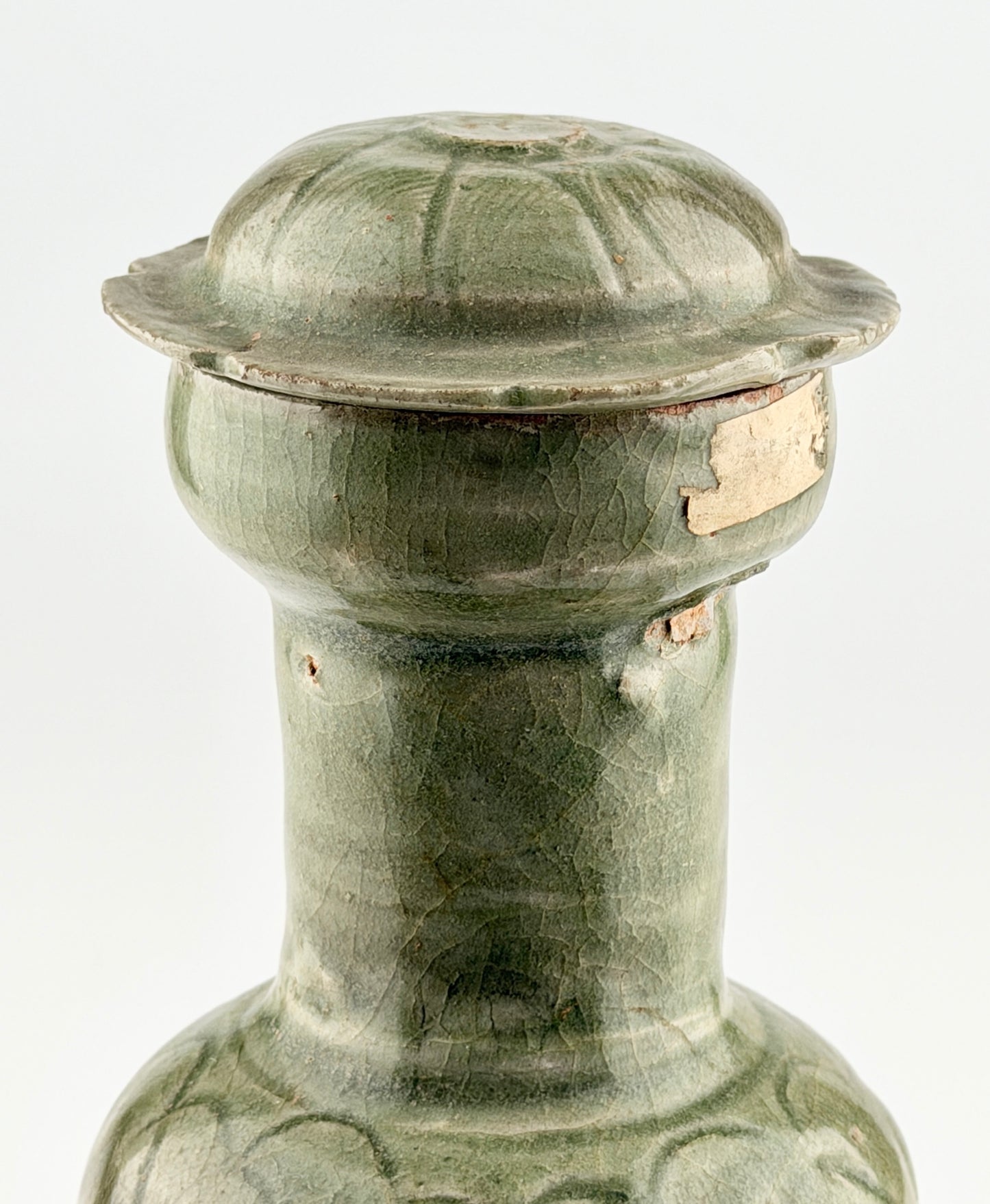LONGQUAN CELADON 'LOTUS PETAL' JAR AND COVER, SUI-SONG DYNASTY