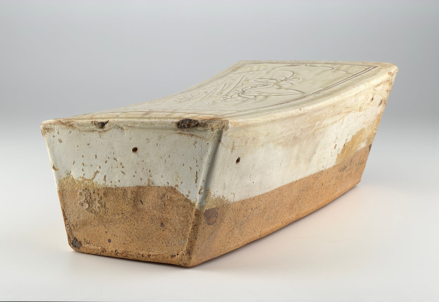Cizhou Rectangular Pillow with Carved Decoration, Yuan Dynasty