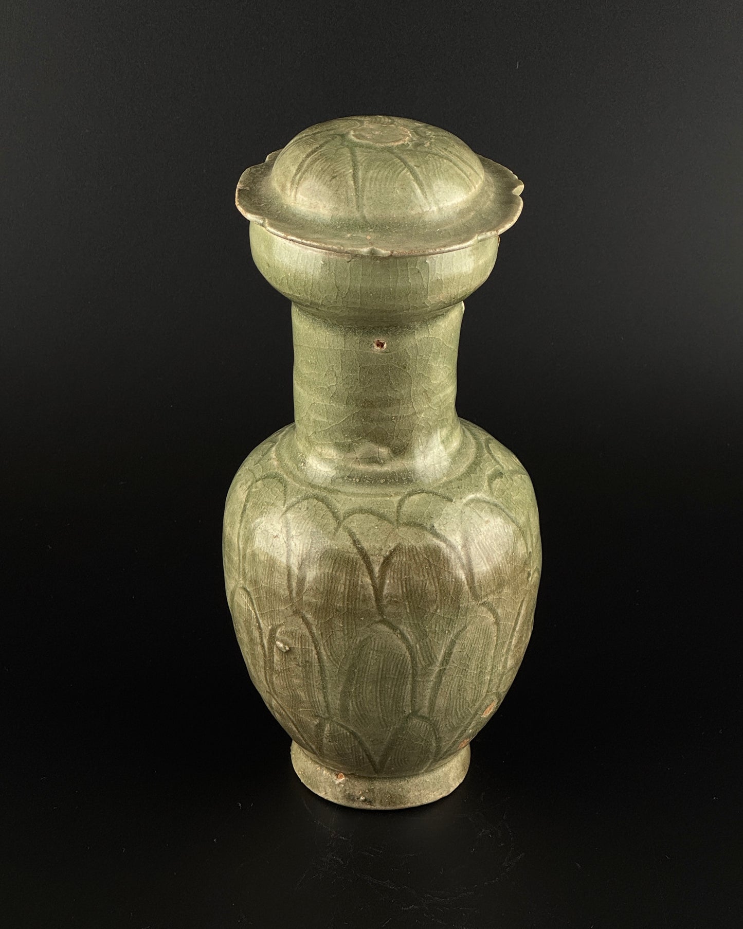 LONGQUAN CELADON 'LOTUS PETAL' JAR AND COVER, NORTHERN SONG DYNASTY(11th-12th century)