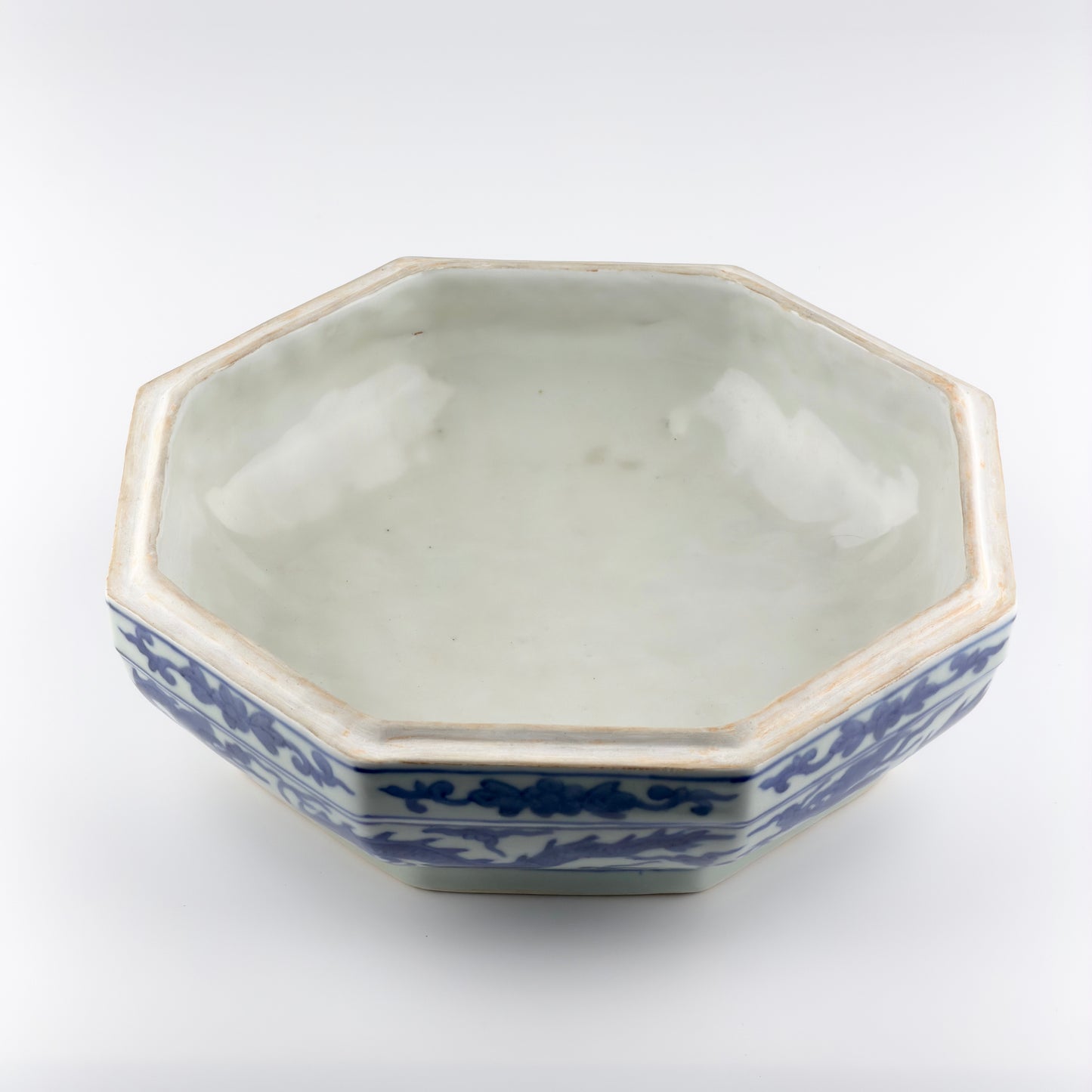A Rare Blue And White Octagonal Box And Cover, Ming Dynasty Wanli Six-Character Mark And Period