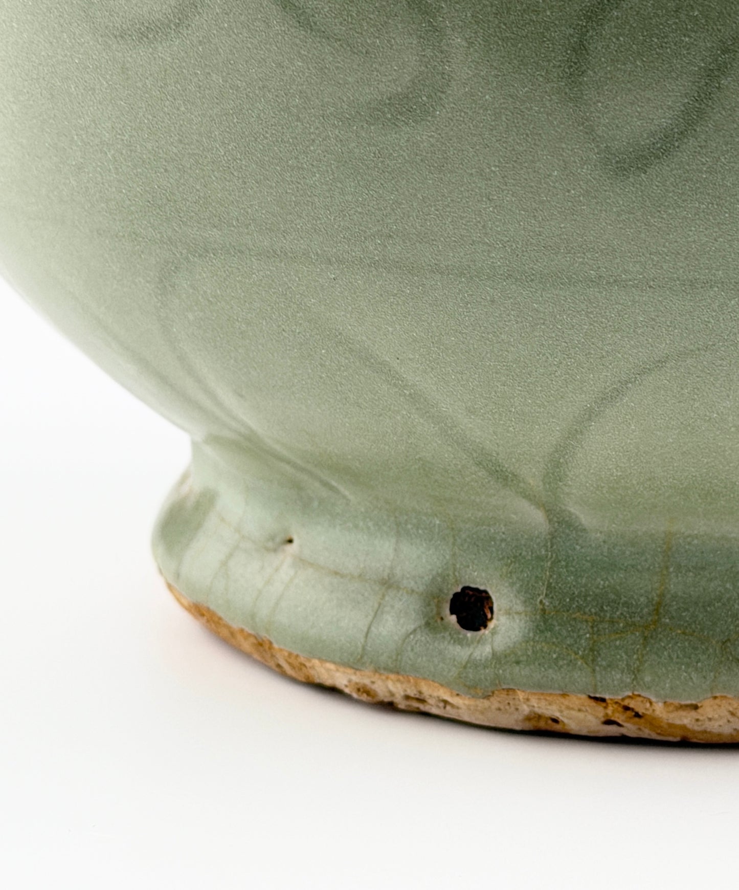 Large Carved Longquan Celadon Yuhuchunping, Ming Dynasty