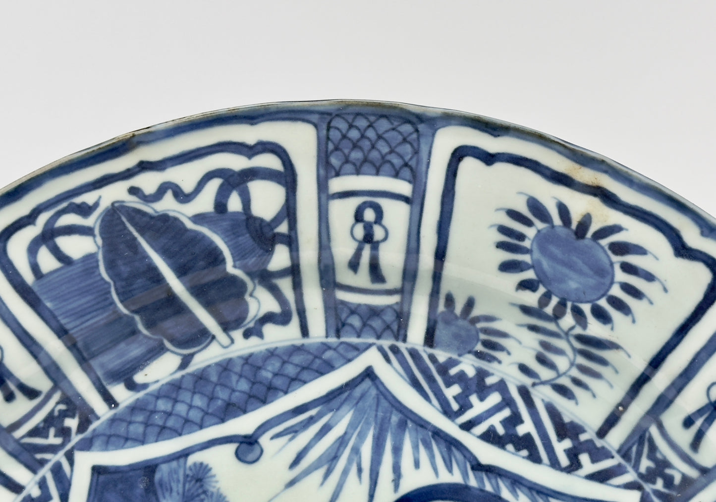 A Blue And White Kraak Plate, Late Ming Dynasty