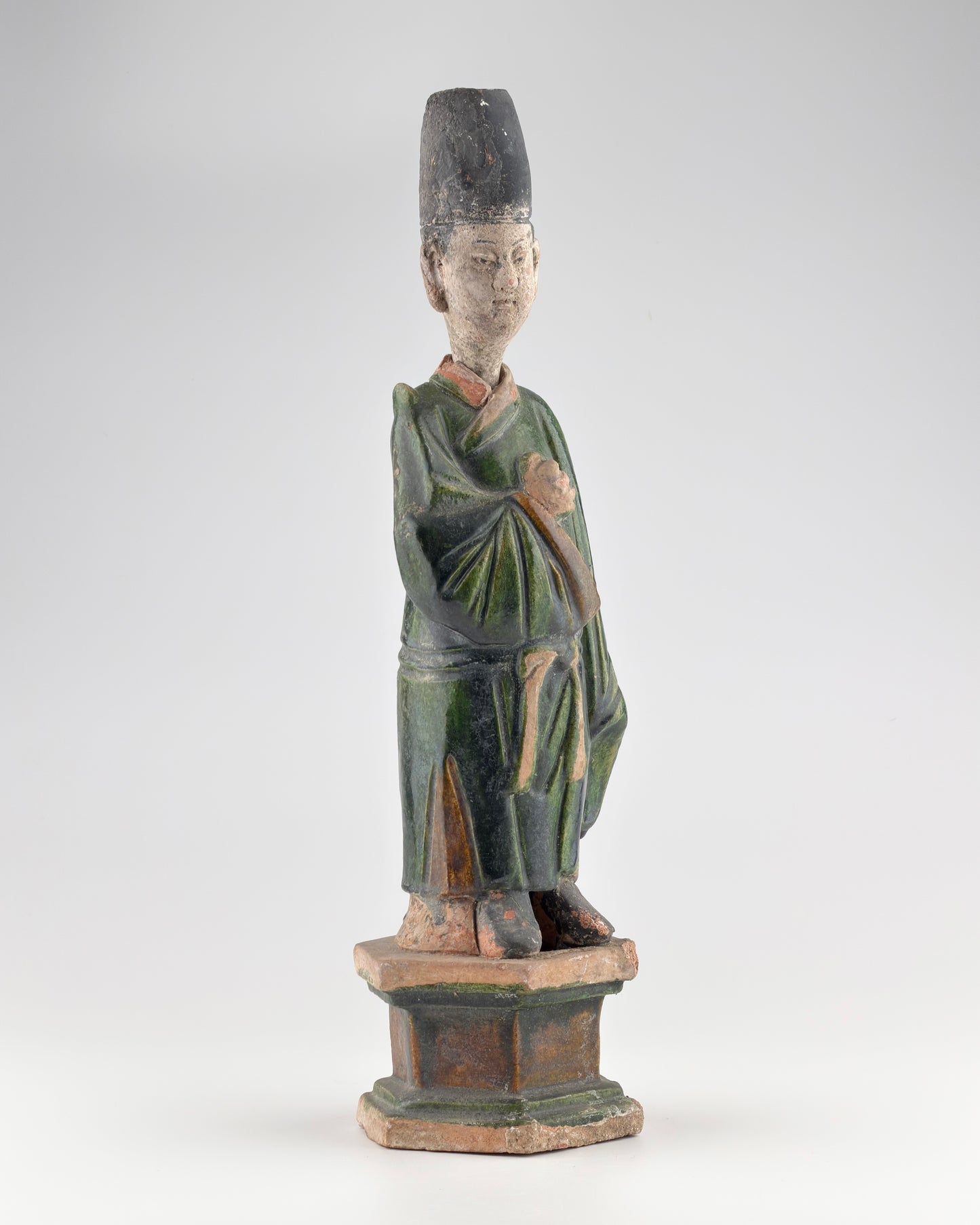 Large Green Glazed Court Figures, Ming Period