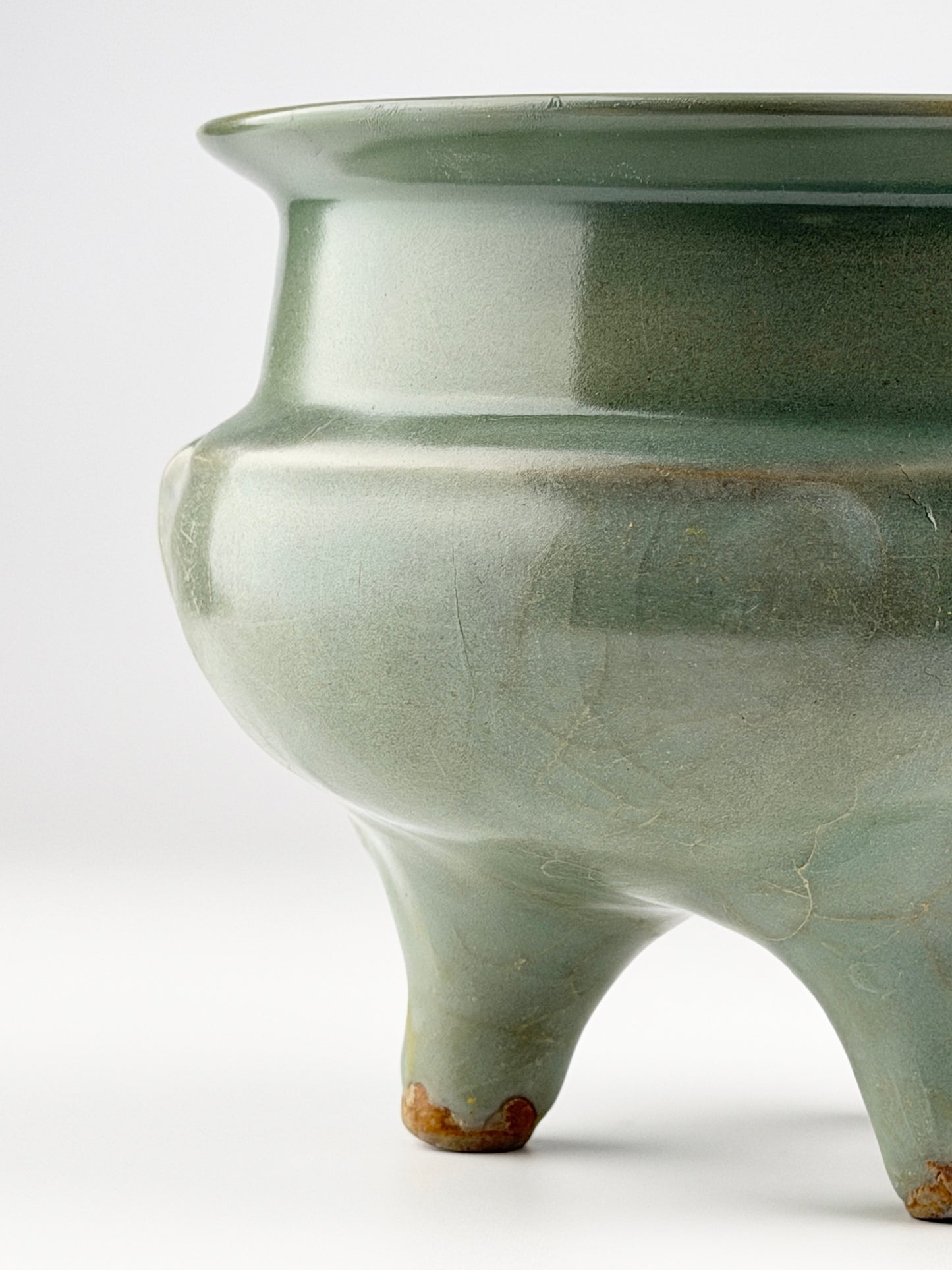 Rare Longquan Celadon Tripod Incense Burner, Song Dynasty