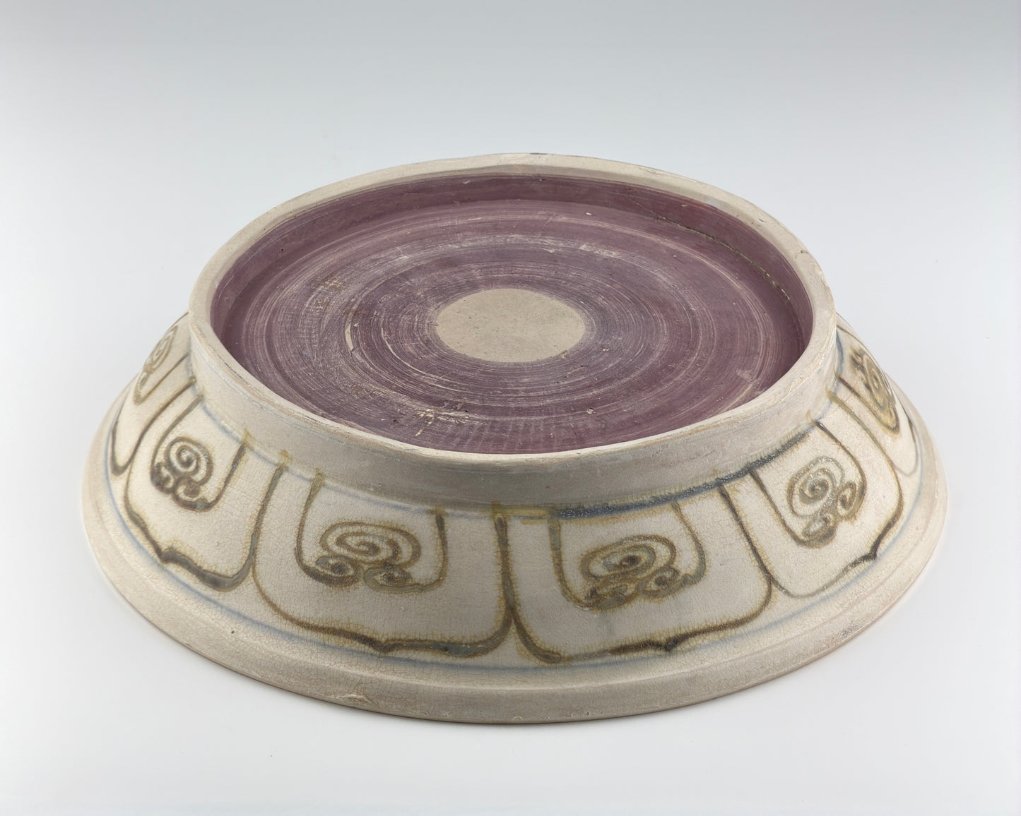 Rare Annamese Brown Dish Circa 15th Century, Le Dynasty