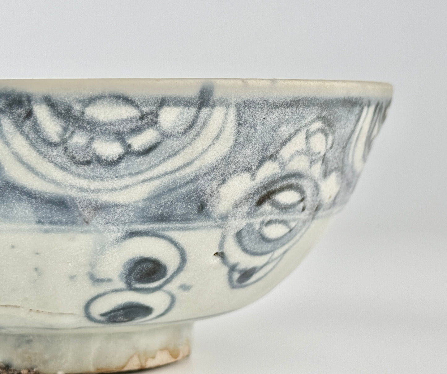 Pair of Bowls from Shipwreck, Late Ming Era(16-17th century)