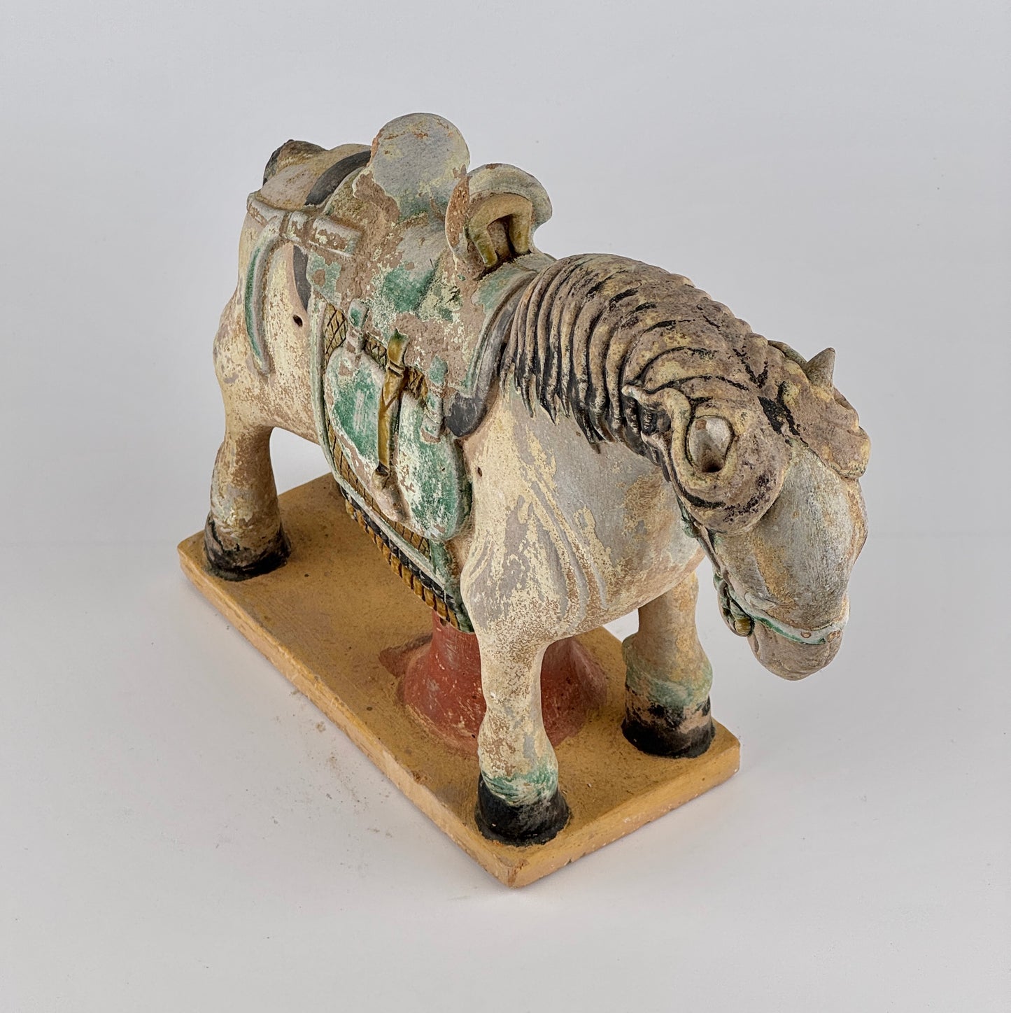 Ming Period Large Pottery Horse with Saddle (15-16th Century)