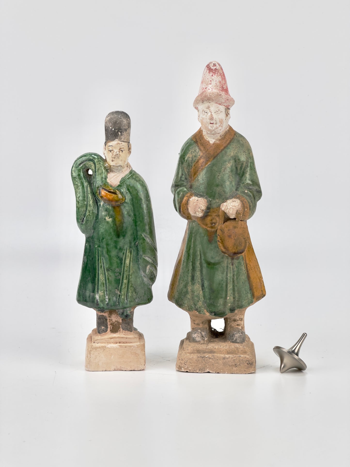 Two green glazed figures, Ming Period (1368-1644)