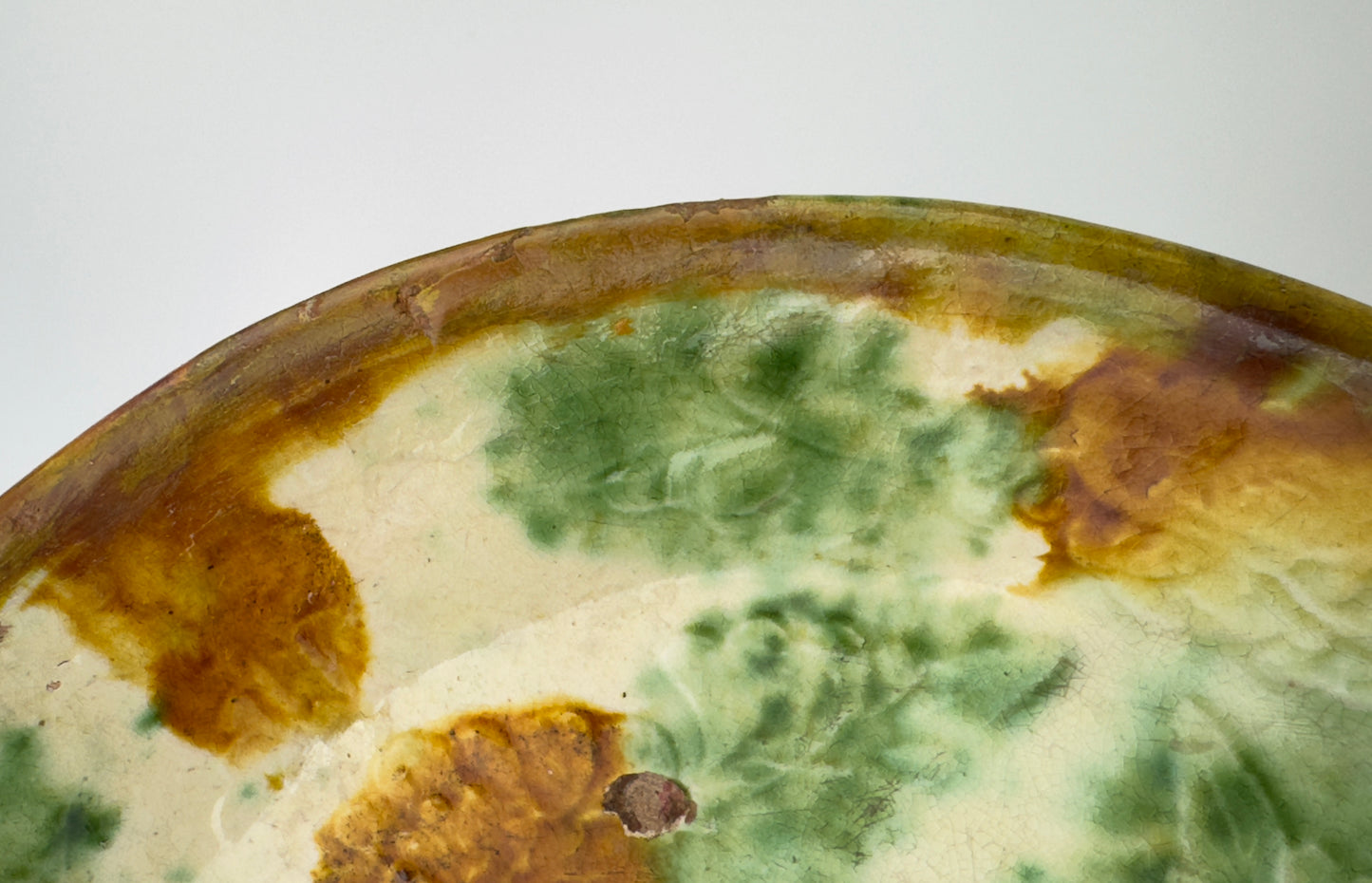 SANCAI-GLAZED ‘FLORAL’ DISH, LIAO DYNASTY(916-1125)