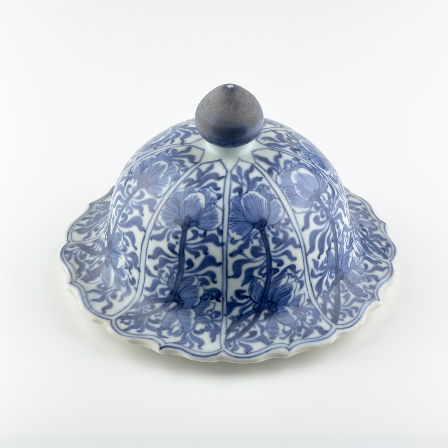 LARGE RARE BLUE AND WHITE BALUSTER VASE, QING DYNASTY, KANGXI, CIRCA 1690