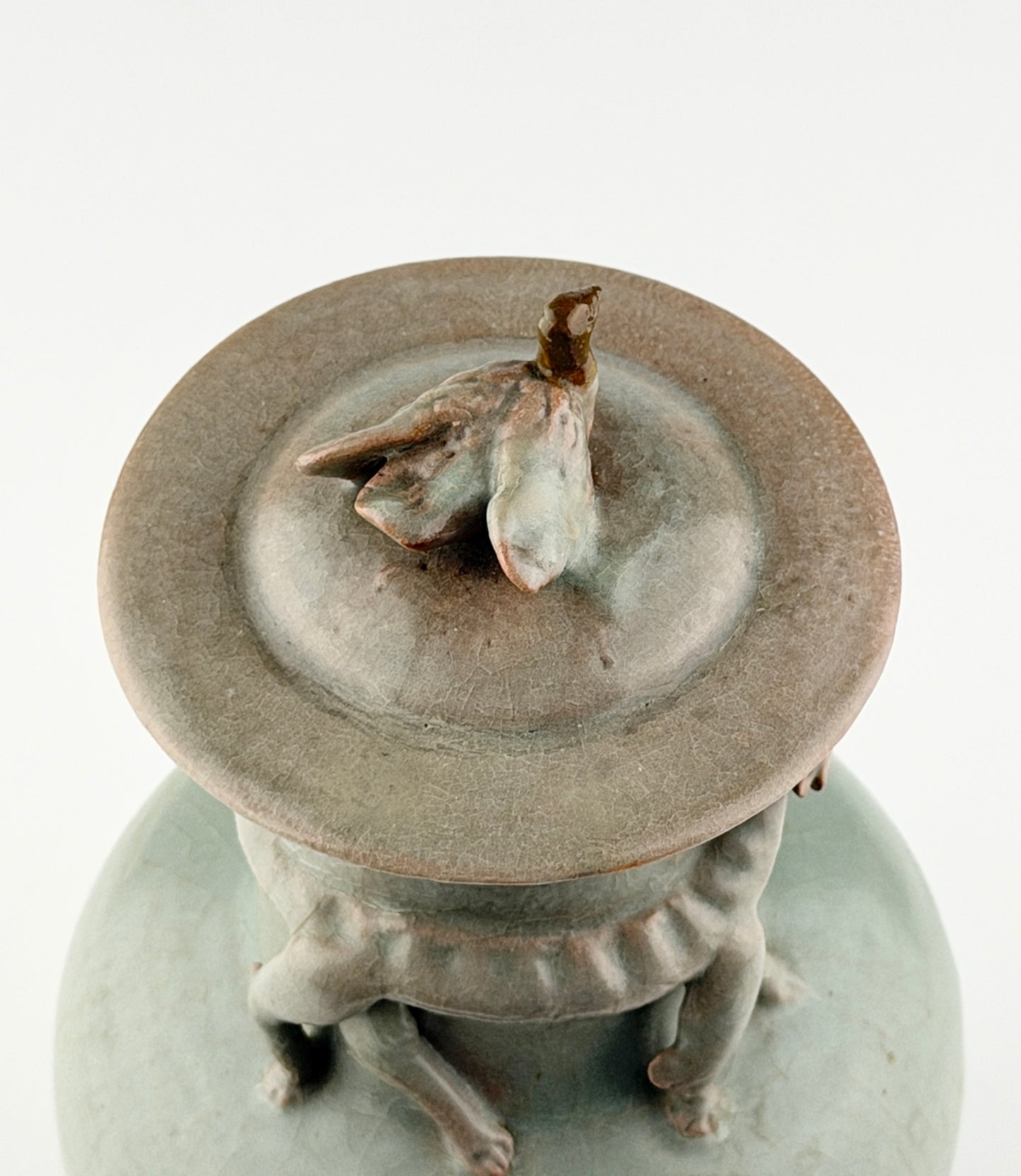 Longquan Celadon 'Dragon' Jar and Cover, Song Dynasty