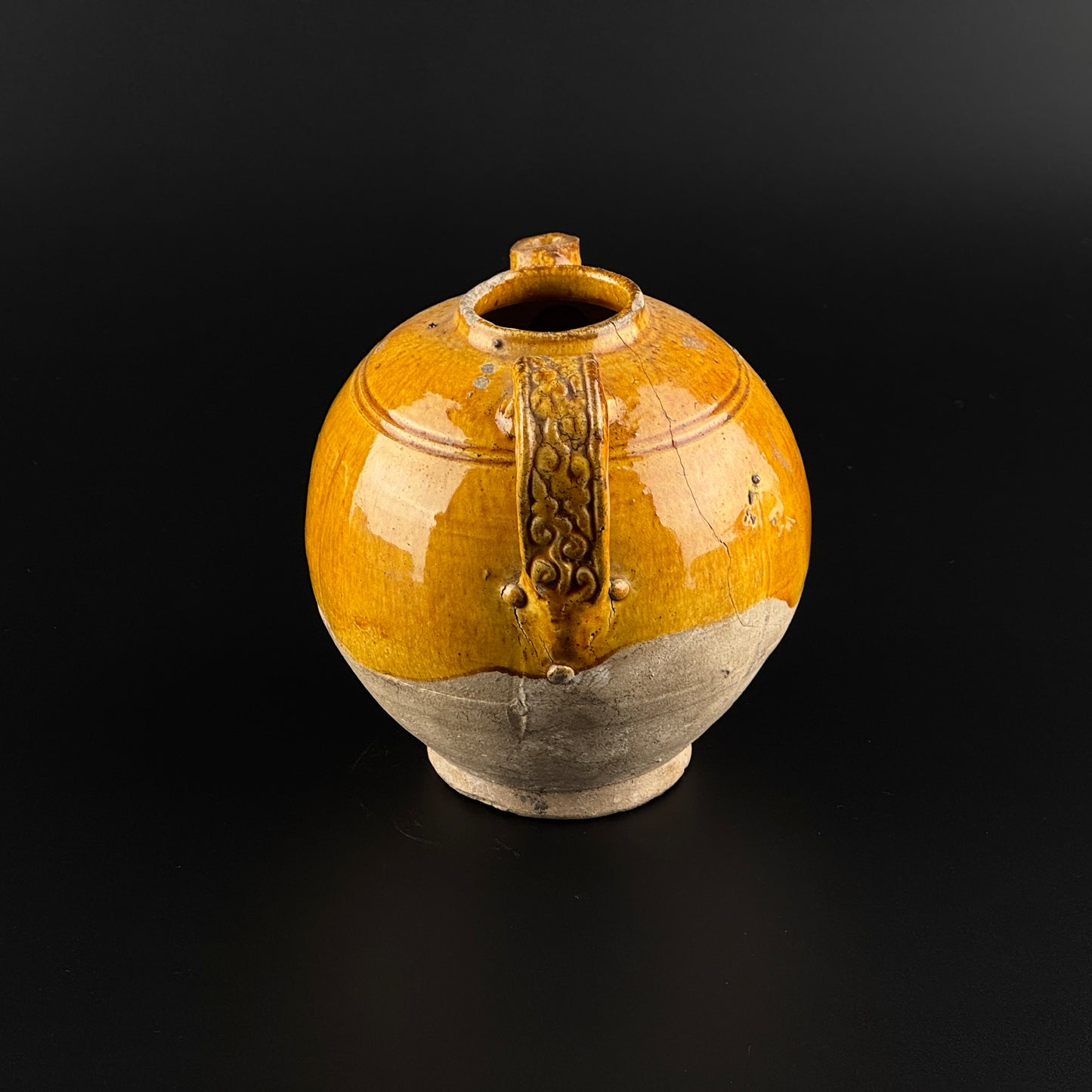 AMBER-GLAZED POTTERY EWER, TANG-LIAO DYNASTY (7-12TH CENTURY)