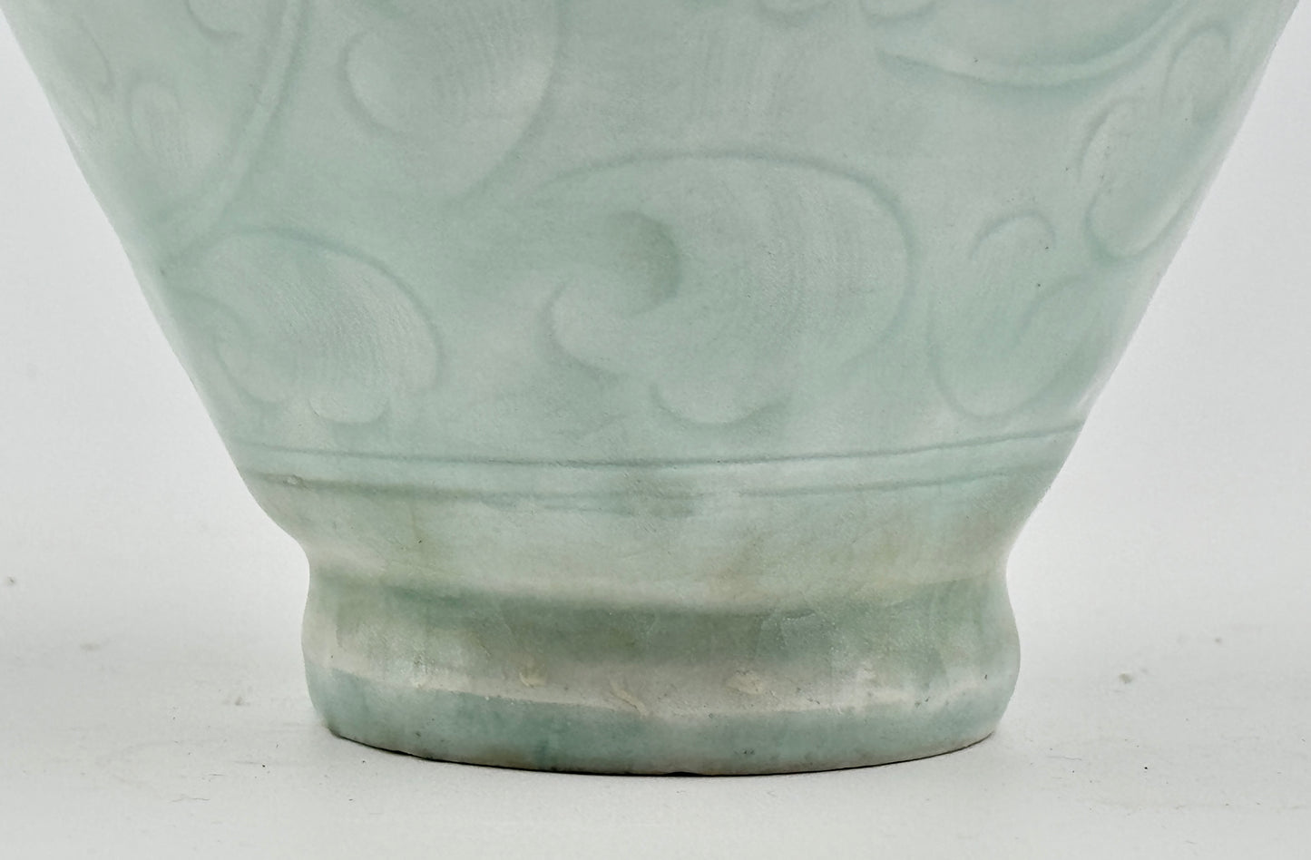 Carved Qingbai 'Chrysanthemum' Vase, Yuan Dynasty(13-14th century)