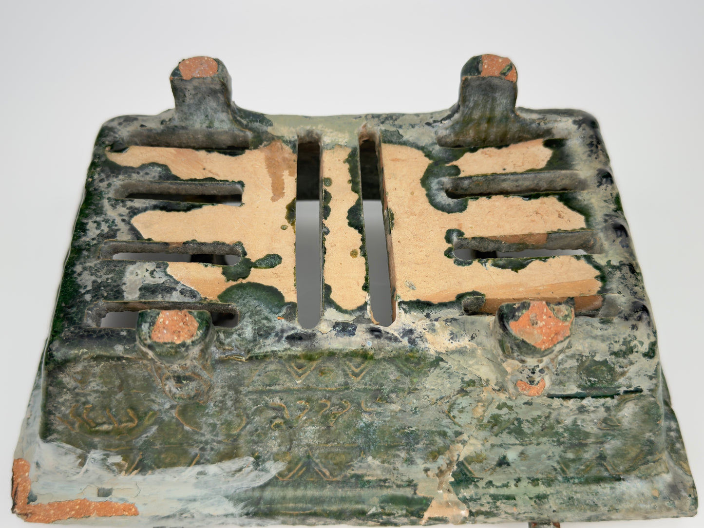 Rare Pottery Rectangular Brazier with cicadas in Green Glaze, Han Dynasty