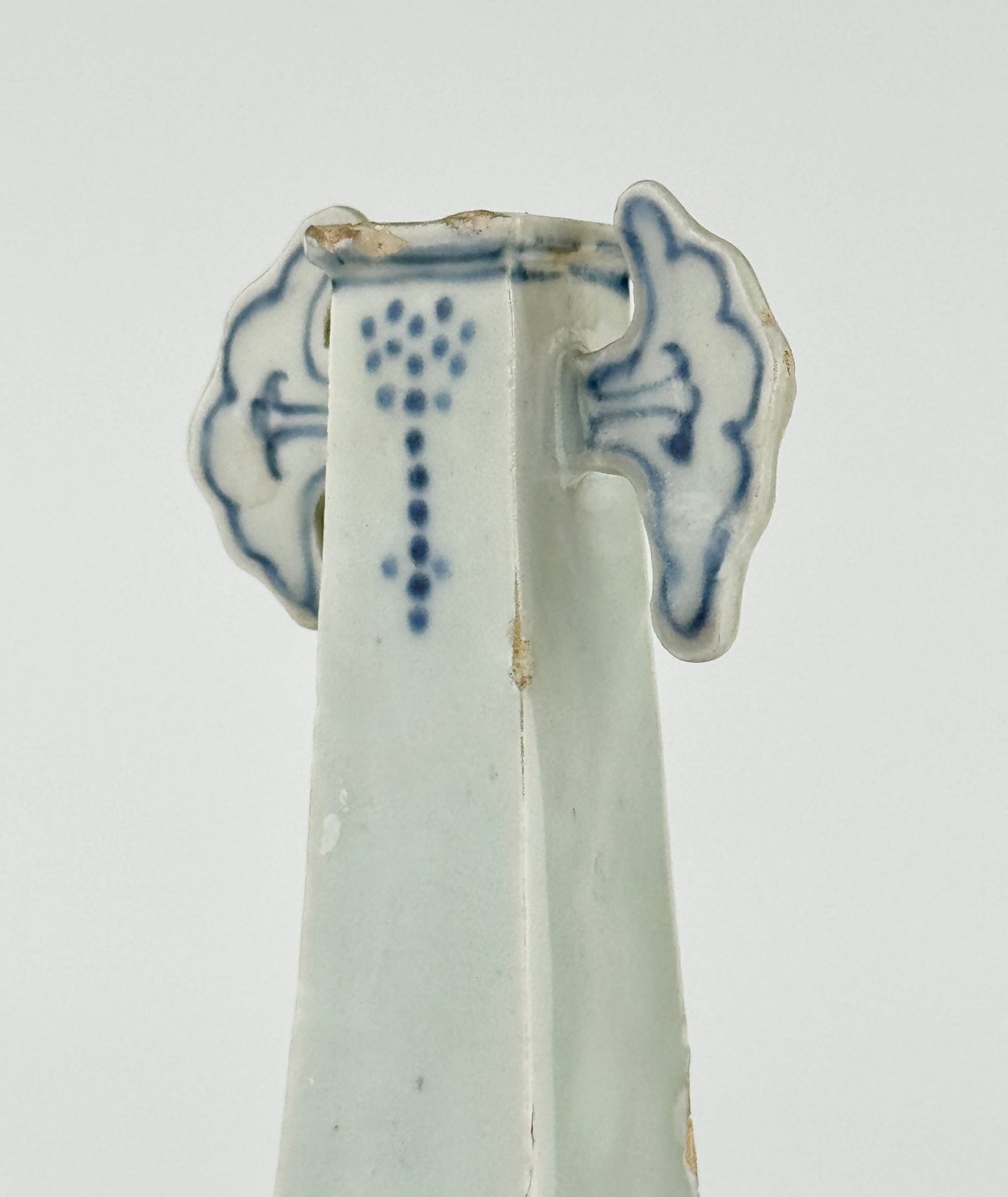 Four-Sided Blue and White Vase with Floral Scrolls, Ming-Qing Period