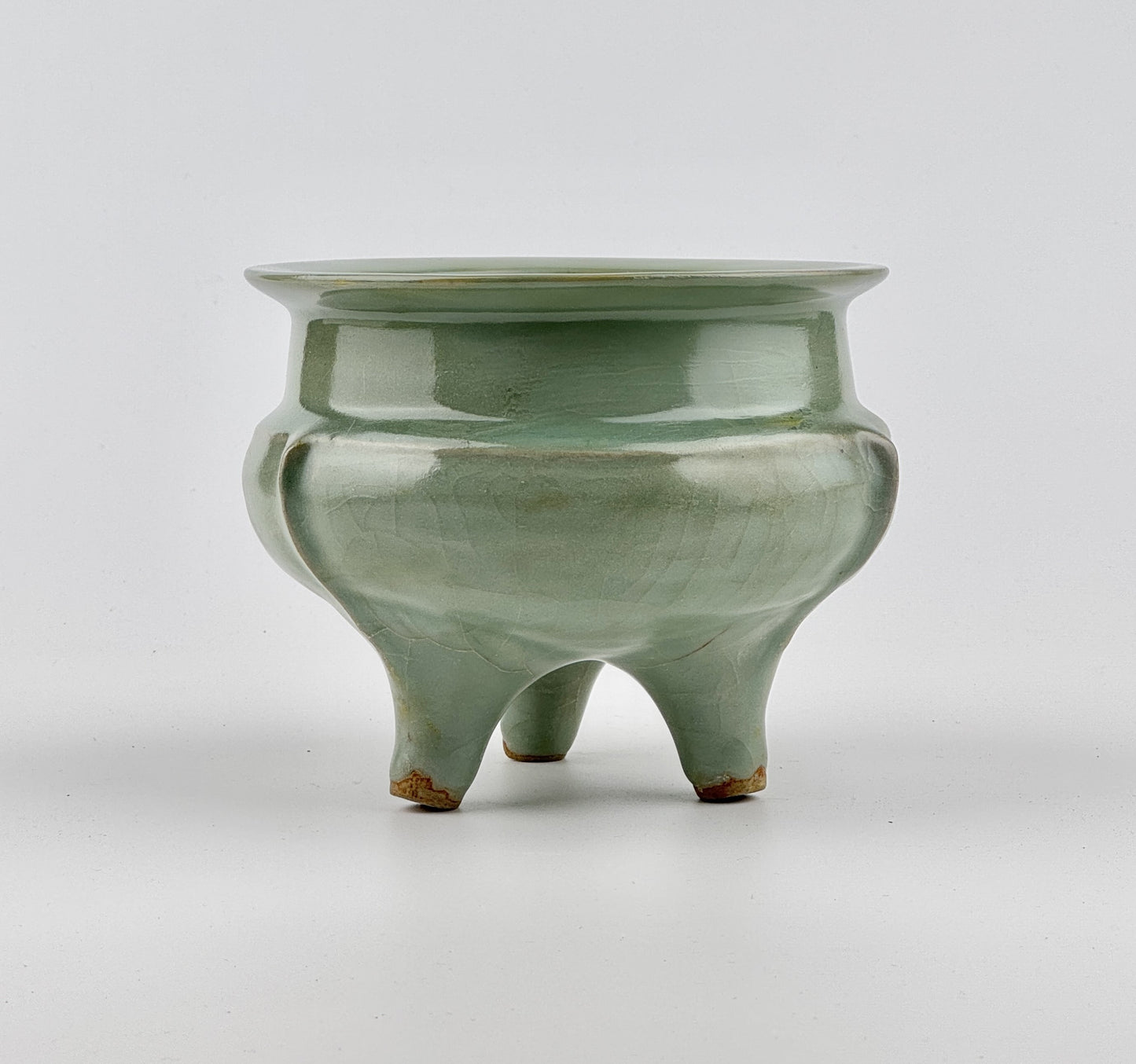 Rare Longquan Celadon Tripod Incense Burner, Song Dynasty