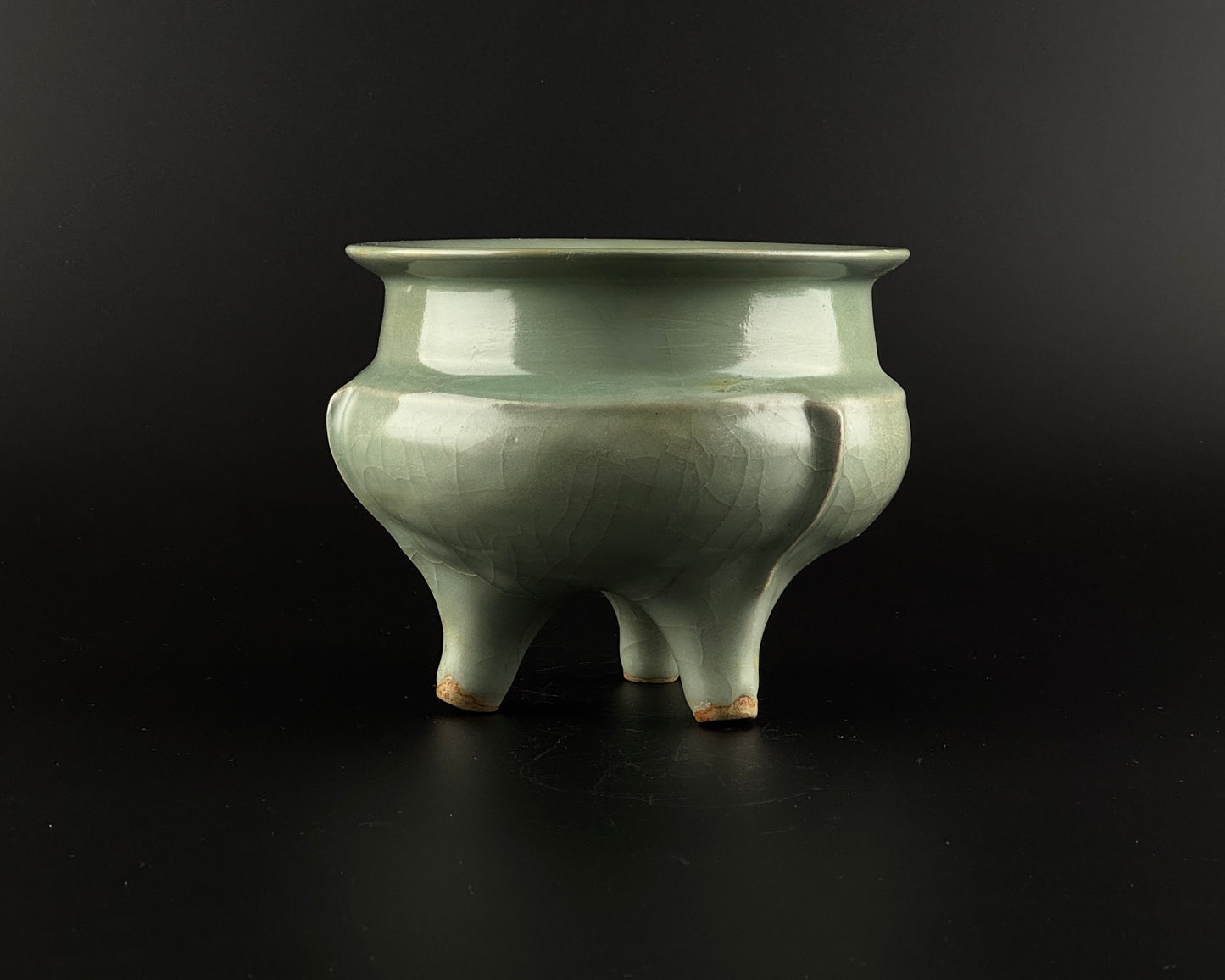 Longquan Celadon Tripod Incense Burner, Song Dynasty