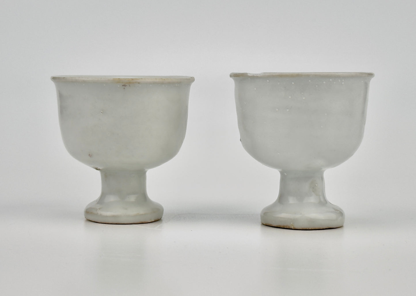 Pair of Small White porcelain Cup, Late Ming Era(16-17th Century)