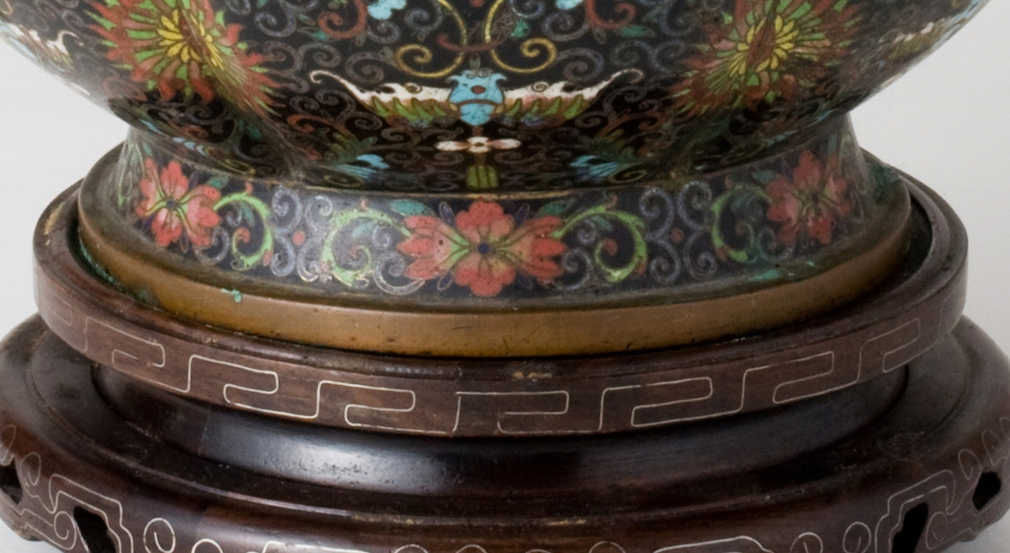 Chinese Cloisonné Vase, Qing Period, 19th Century