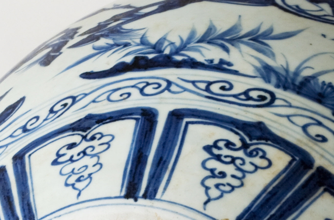 Rare Blue and White Jar with Cavalry Battle Scene, Qing Dynasty