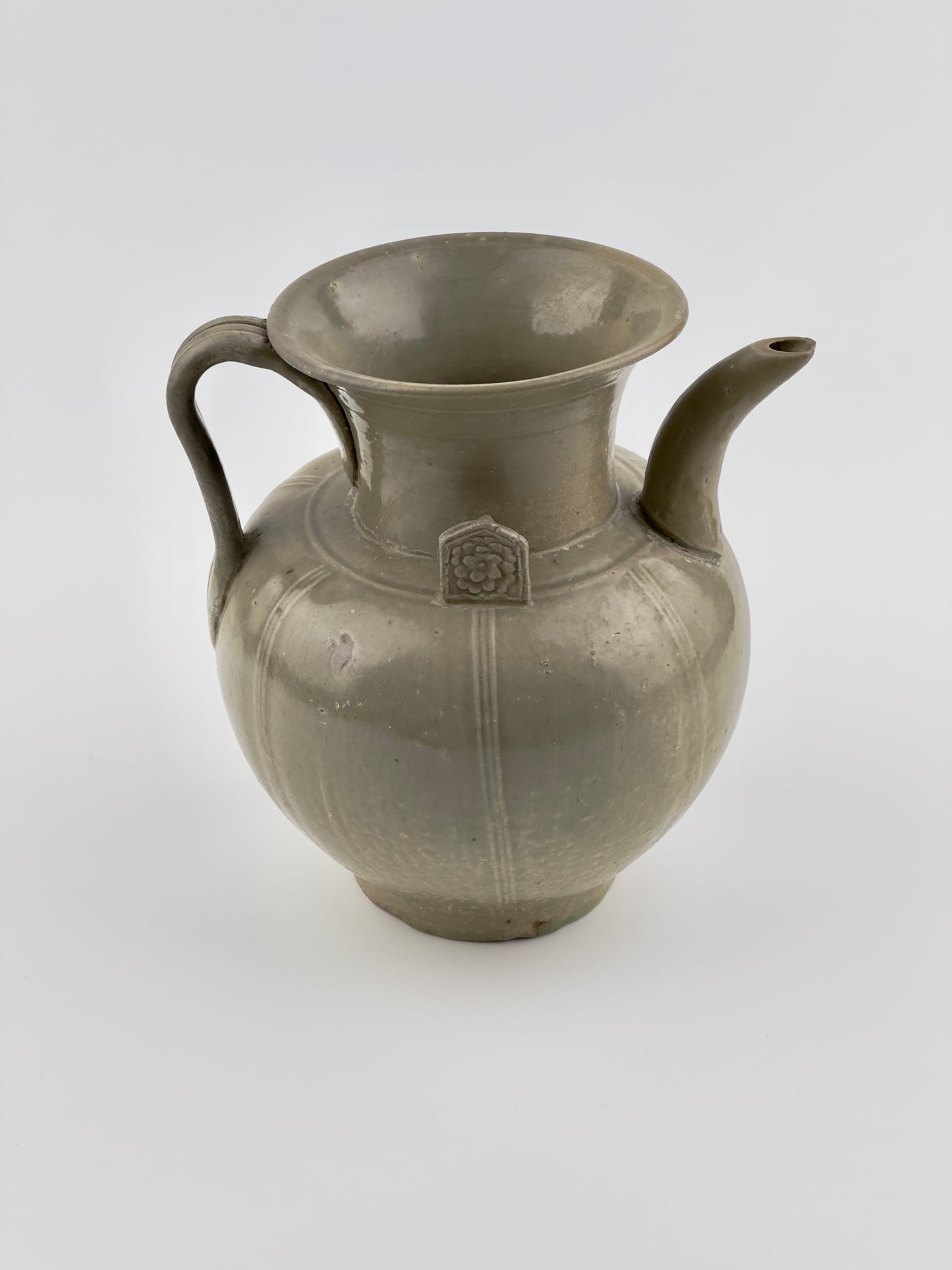 Yue Celadon Ewer, Late Tang-Northern Song Dynasty