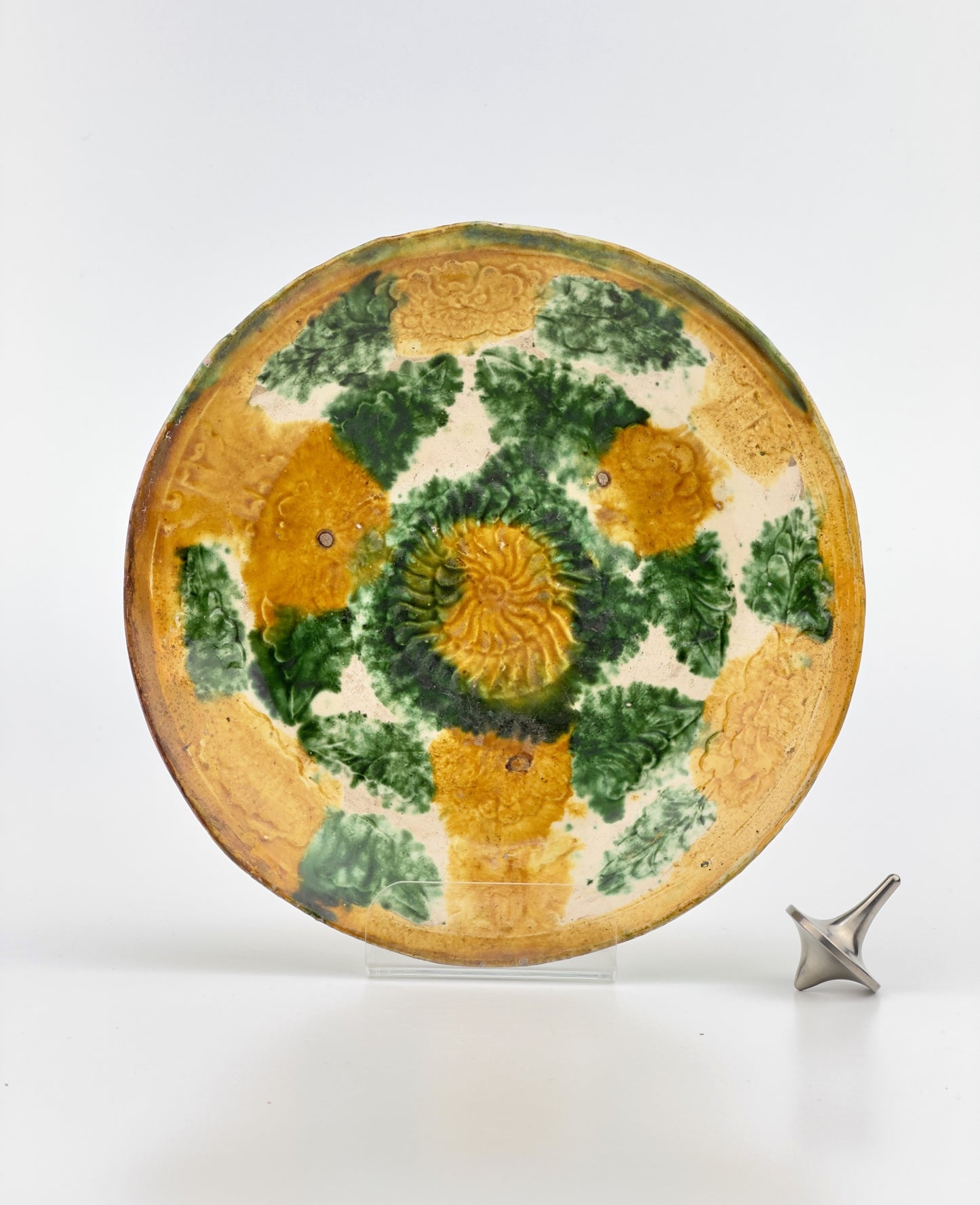 SANCAI-GLAZED ‘FLORAL’ DISH, LIAO DYNASTY(916-1125)