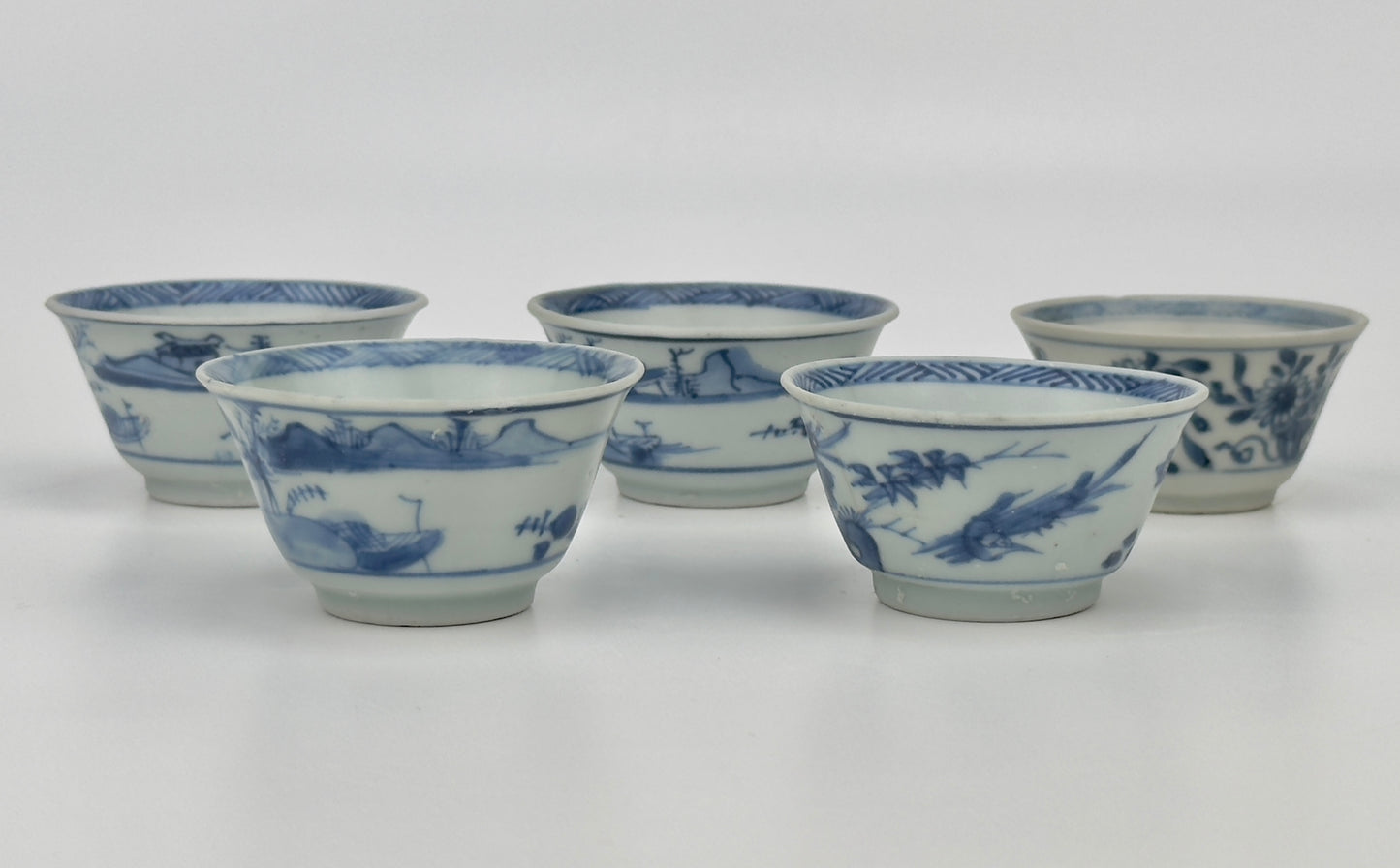 CHINOISERIE TEABOWL SET CIRCA 1725, QING DYNASTY, YONGZHENG REIGN