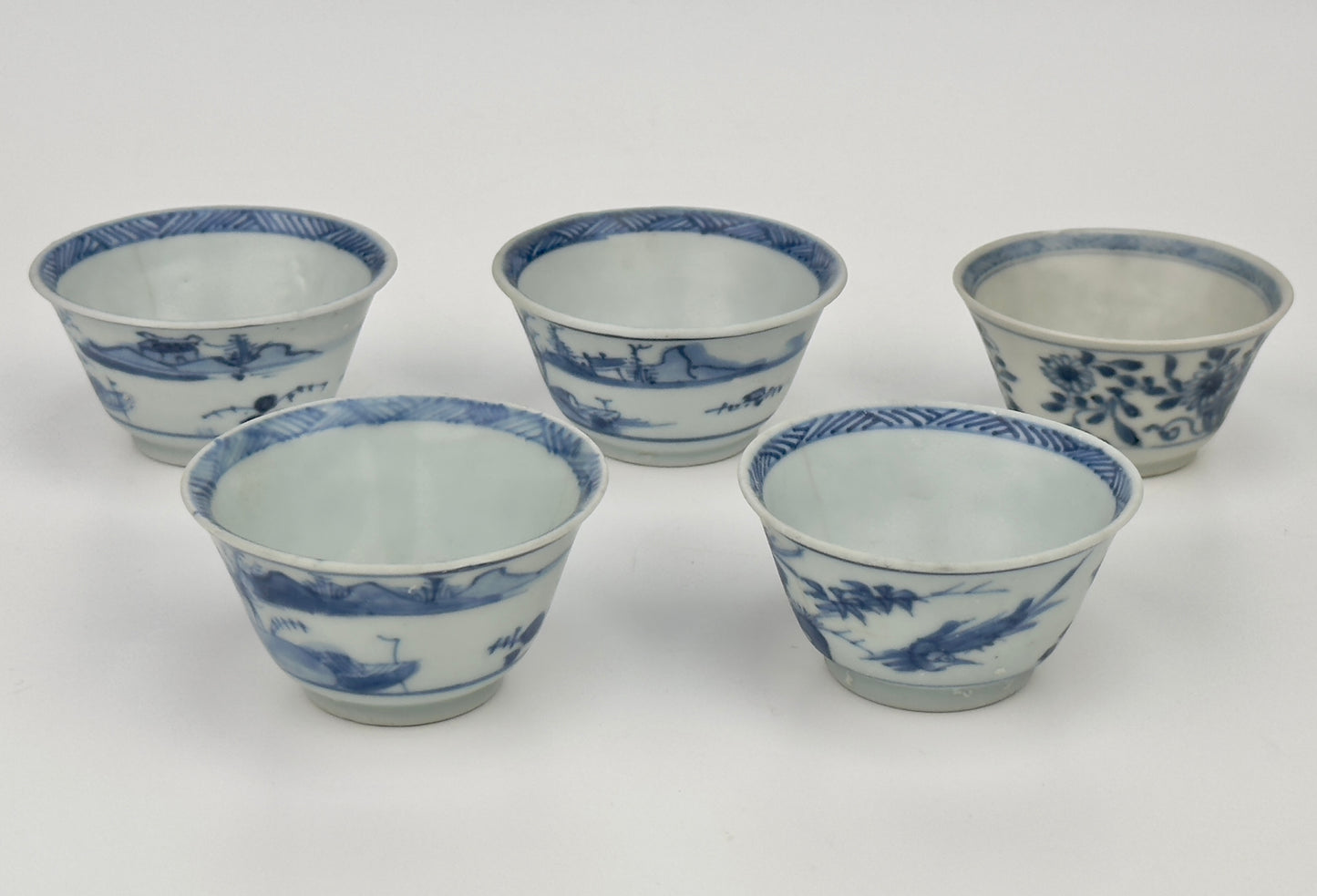 CHINOISERIE TEABOWL SET CIRCA 1725, QING DYNASTY, YONGZHENG REIGN