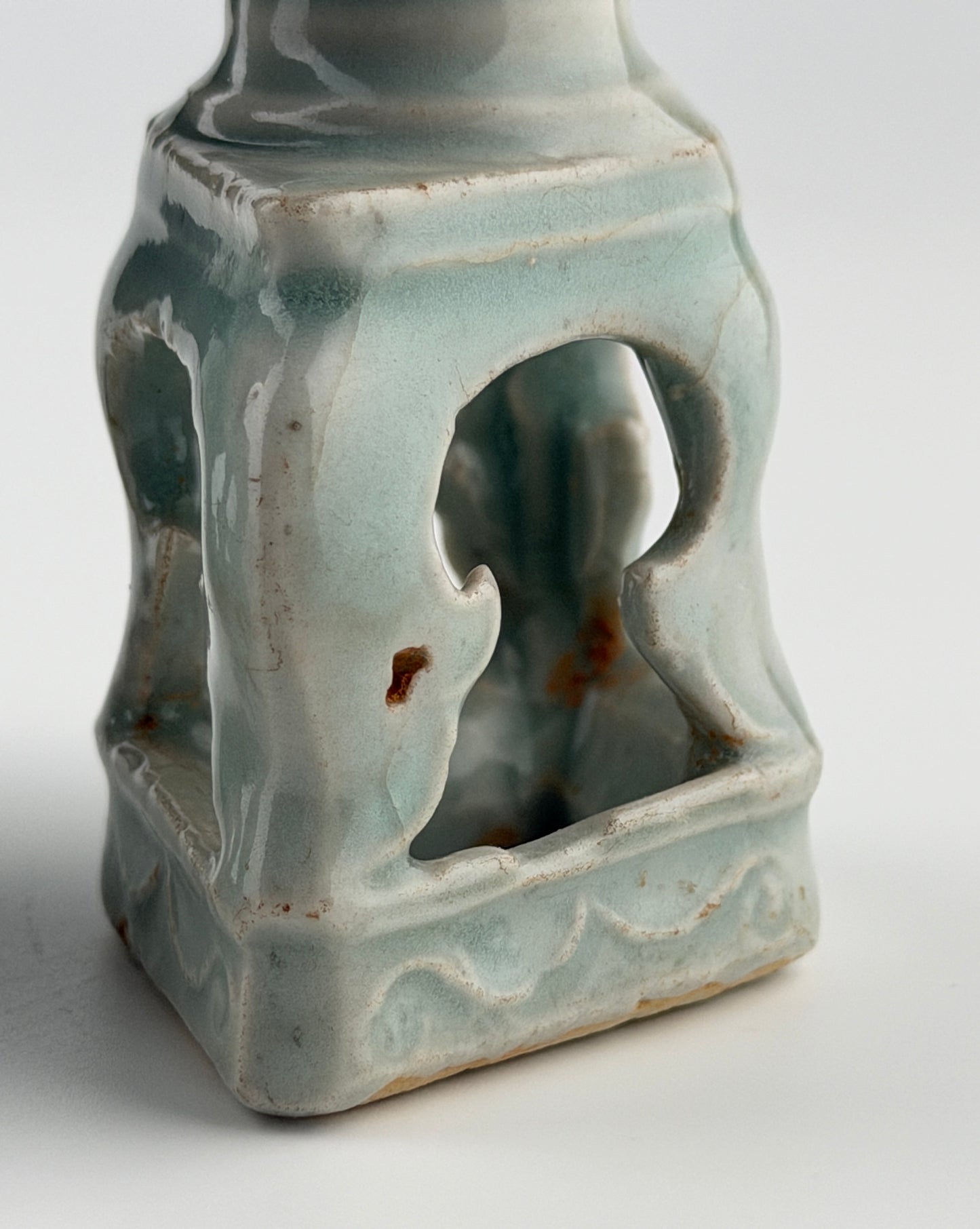 Pair of Qingbai Incense Stands, Song-Yuan Dynasty